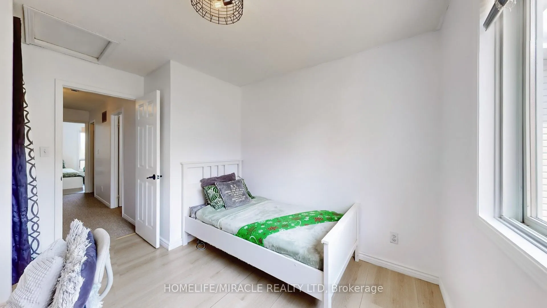 4 William Curtis Circle, #21