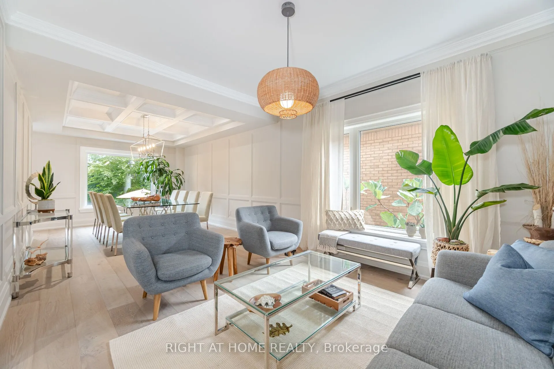 169 Green Manor Crescent