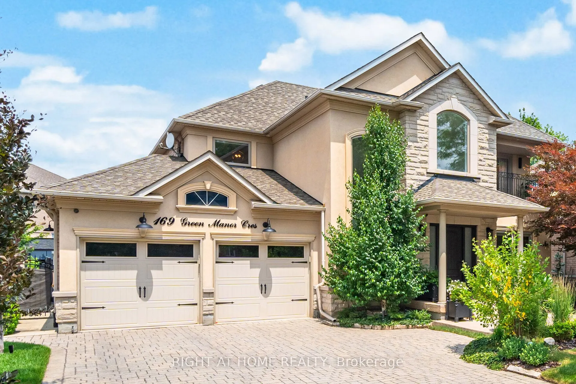 169 Green Manor Crescent