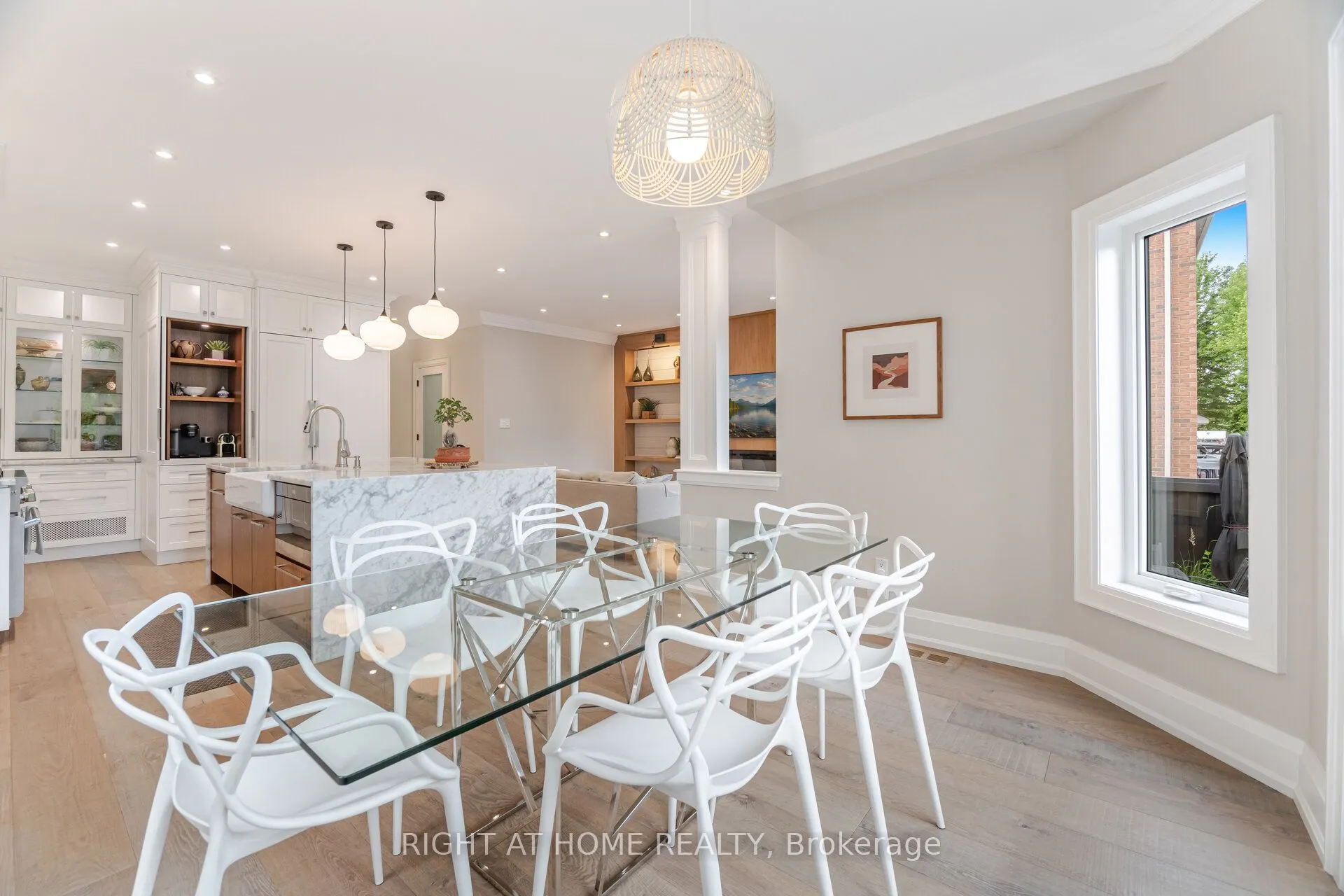 169 Green Manor Crescent