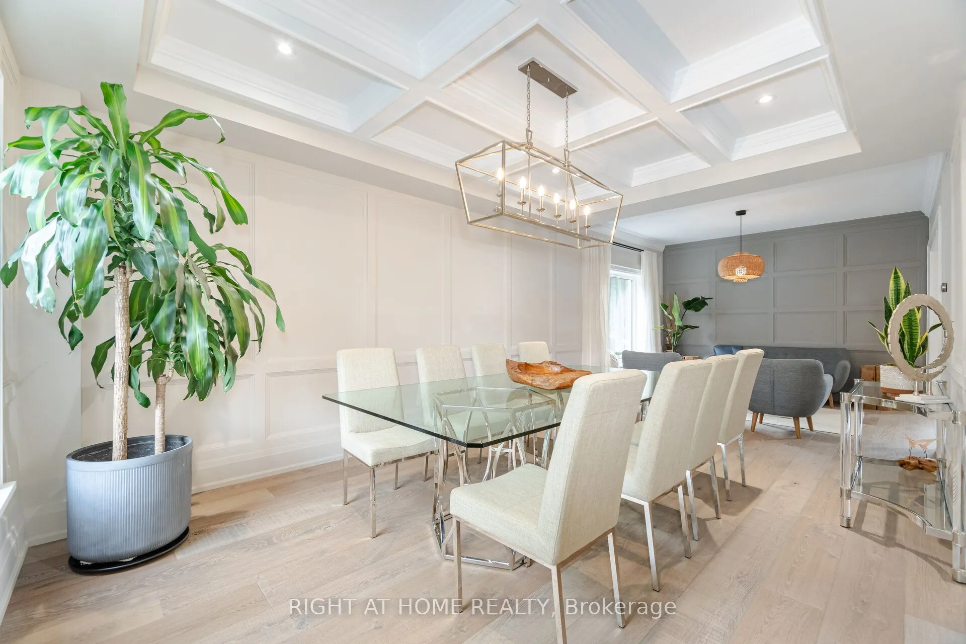 169 Green Manor Crescent