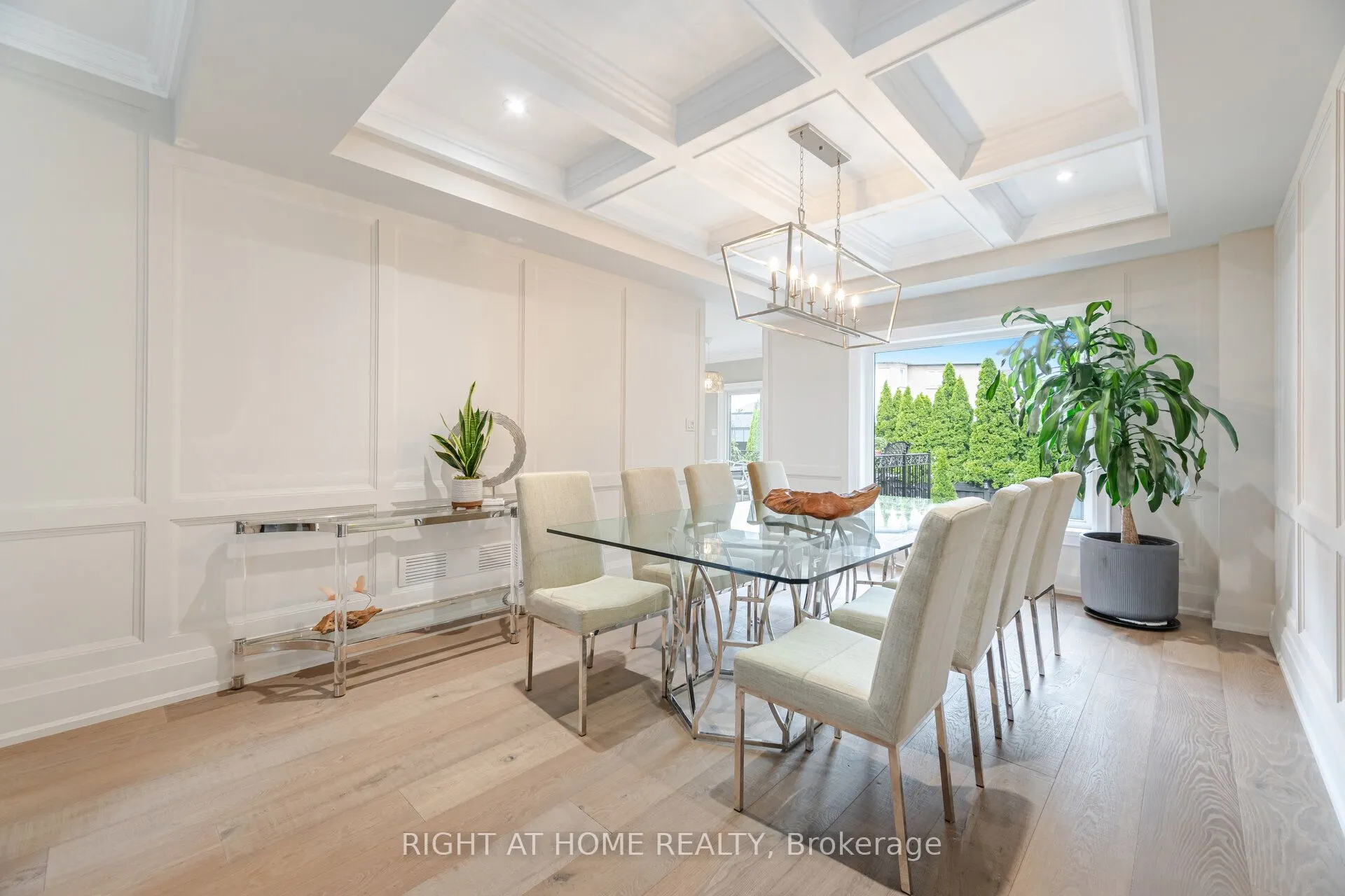 169 Green Manor Crescent