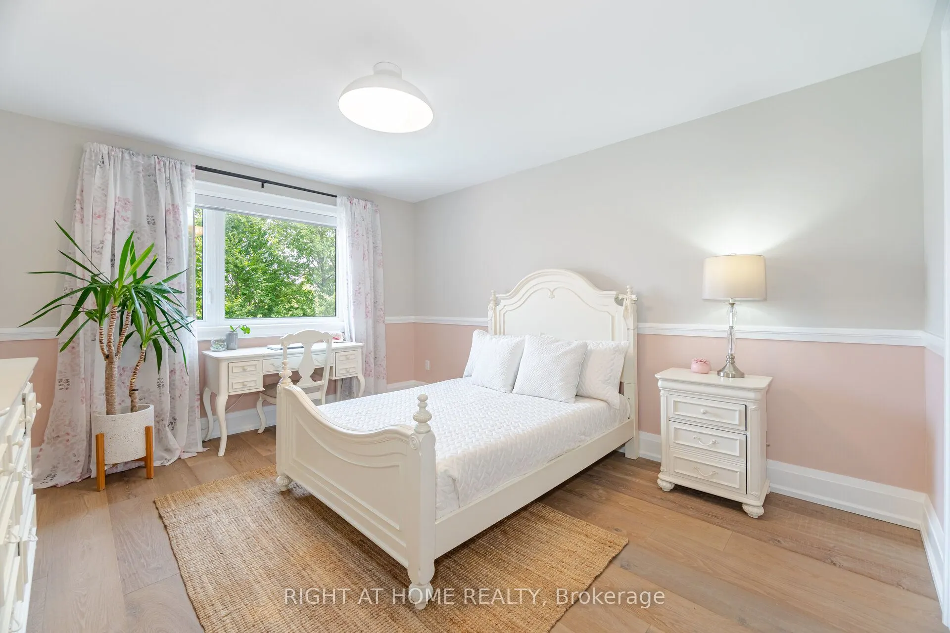 169 Green Manor Crescent