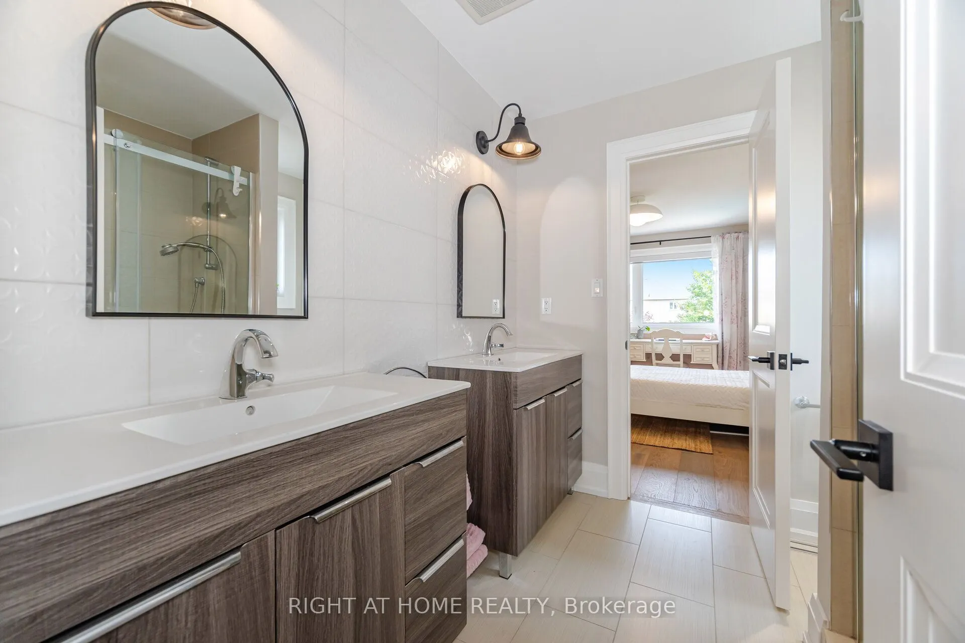 169 Green Manor Crescent