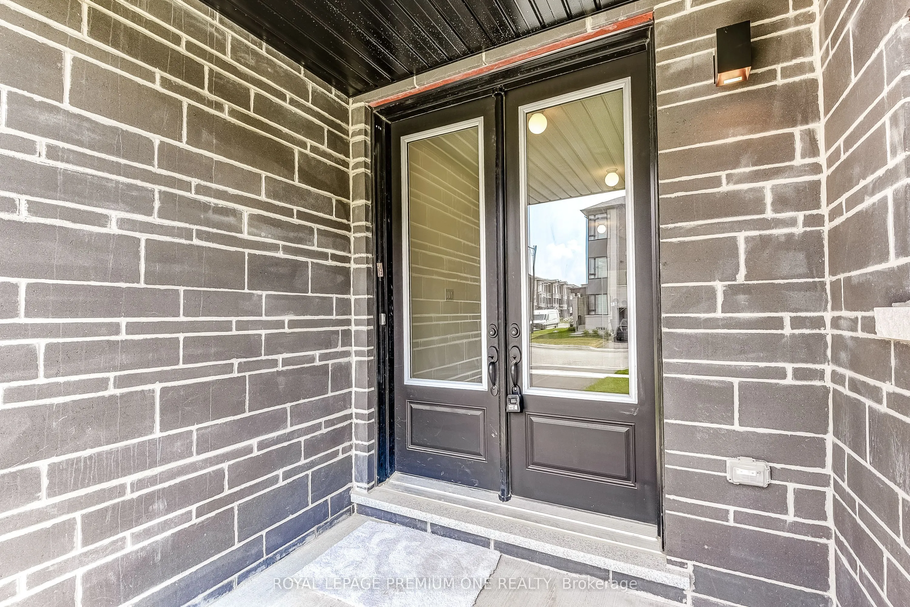 141 Tennant Circle