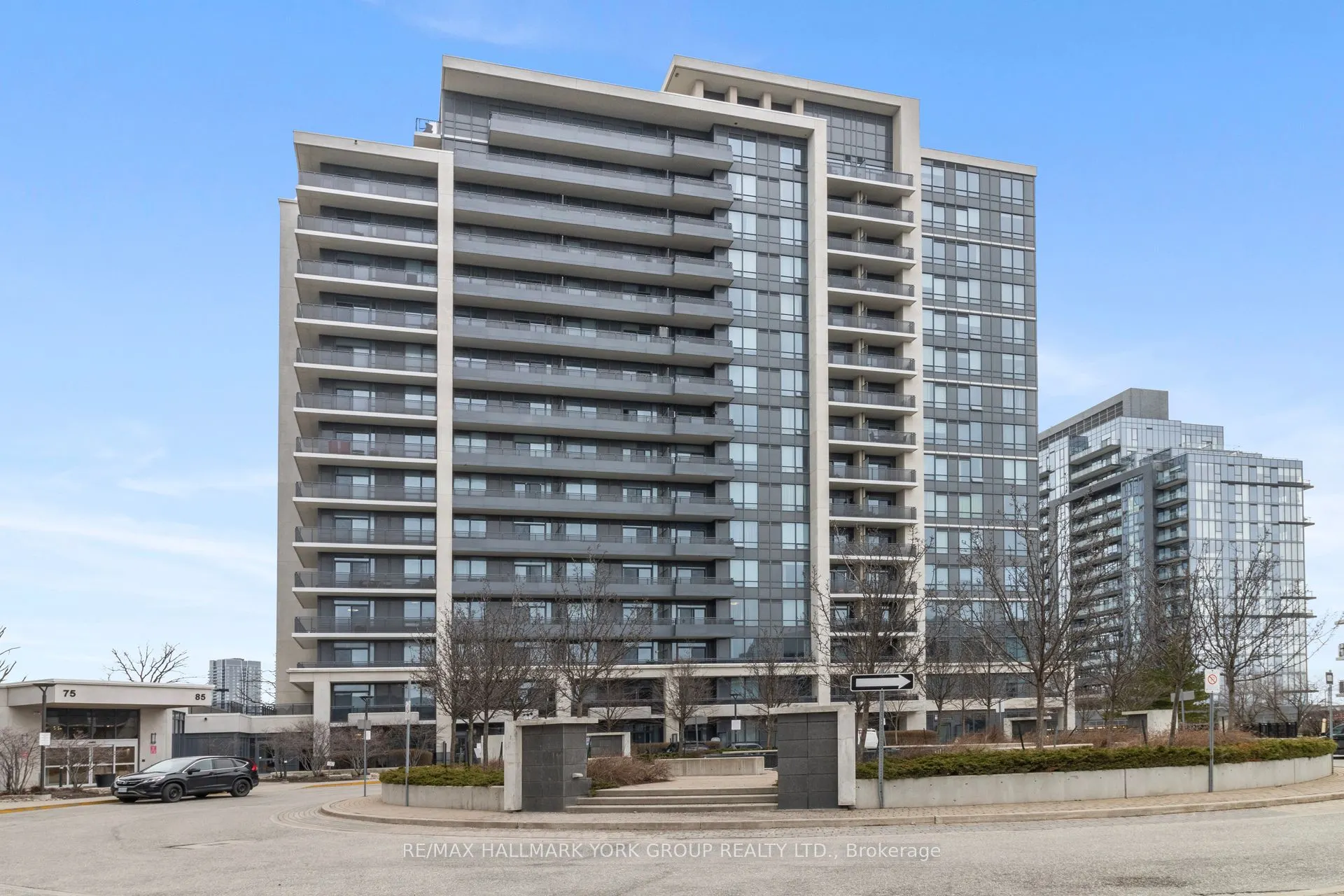 85 North Park Road, #602