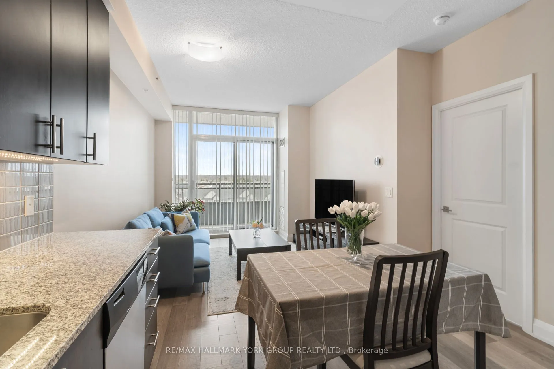 85 North Park Road, #602