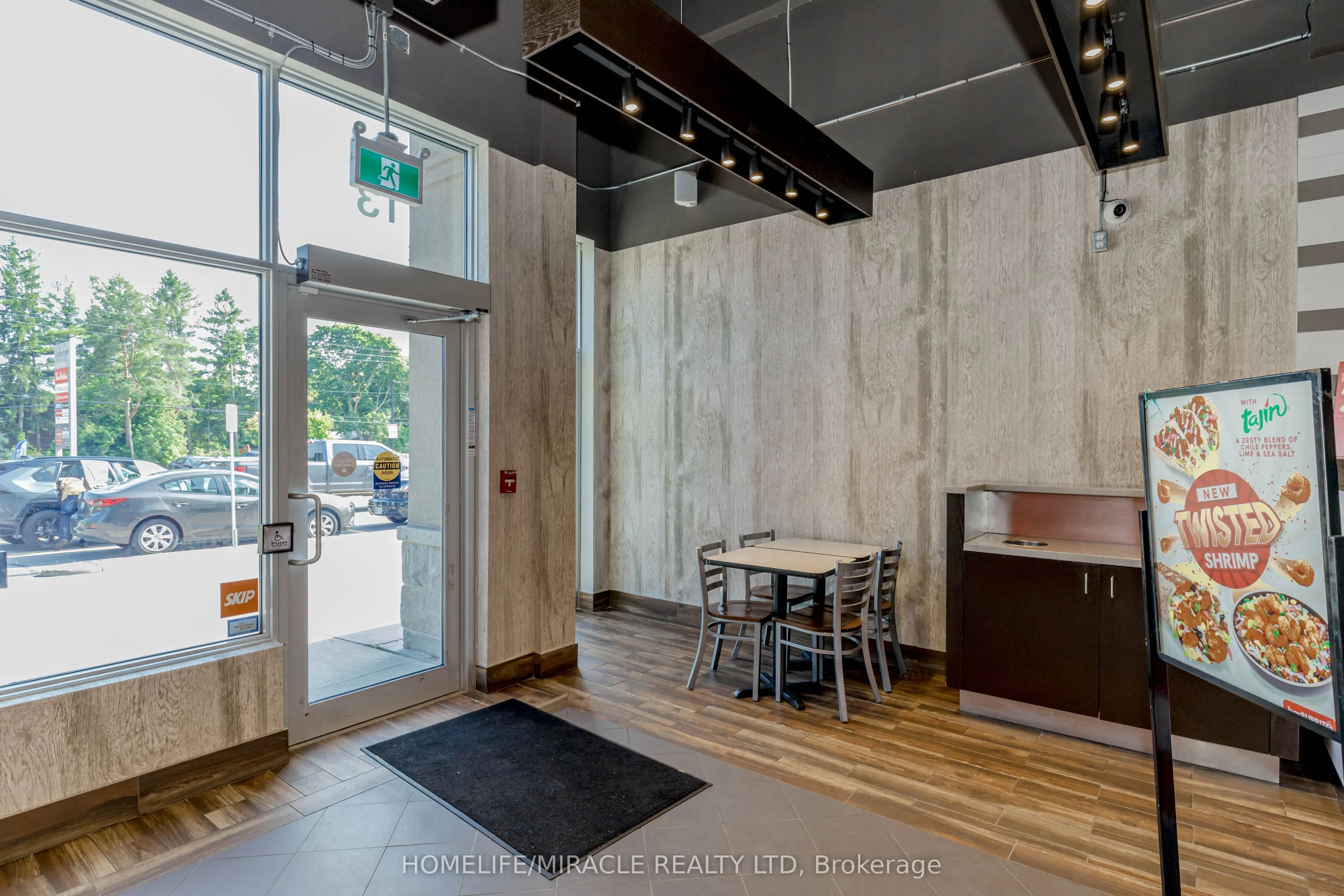 5292 Aurora Road, #13