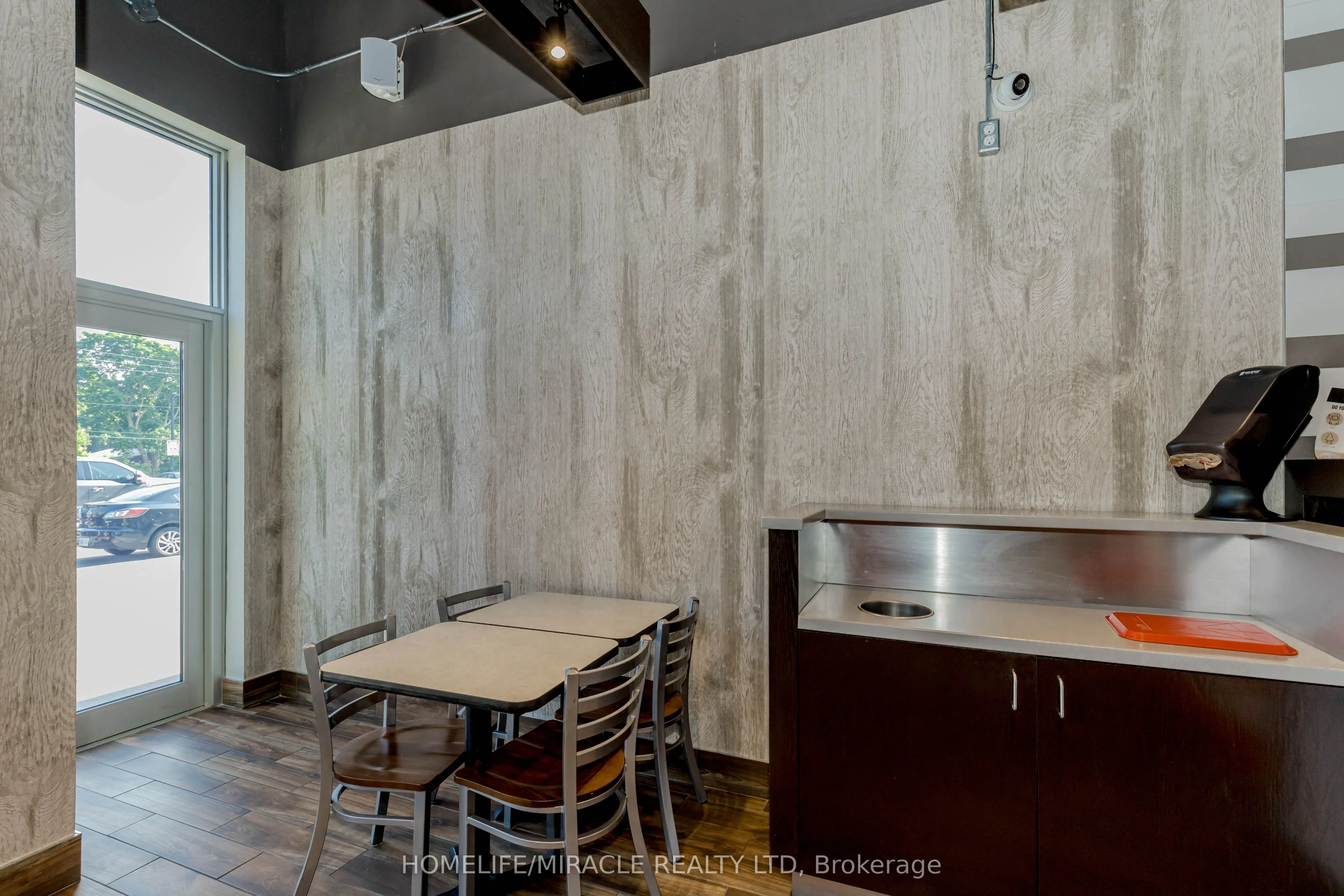5292 Aurora Road, #13