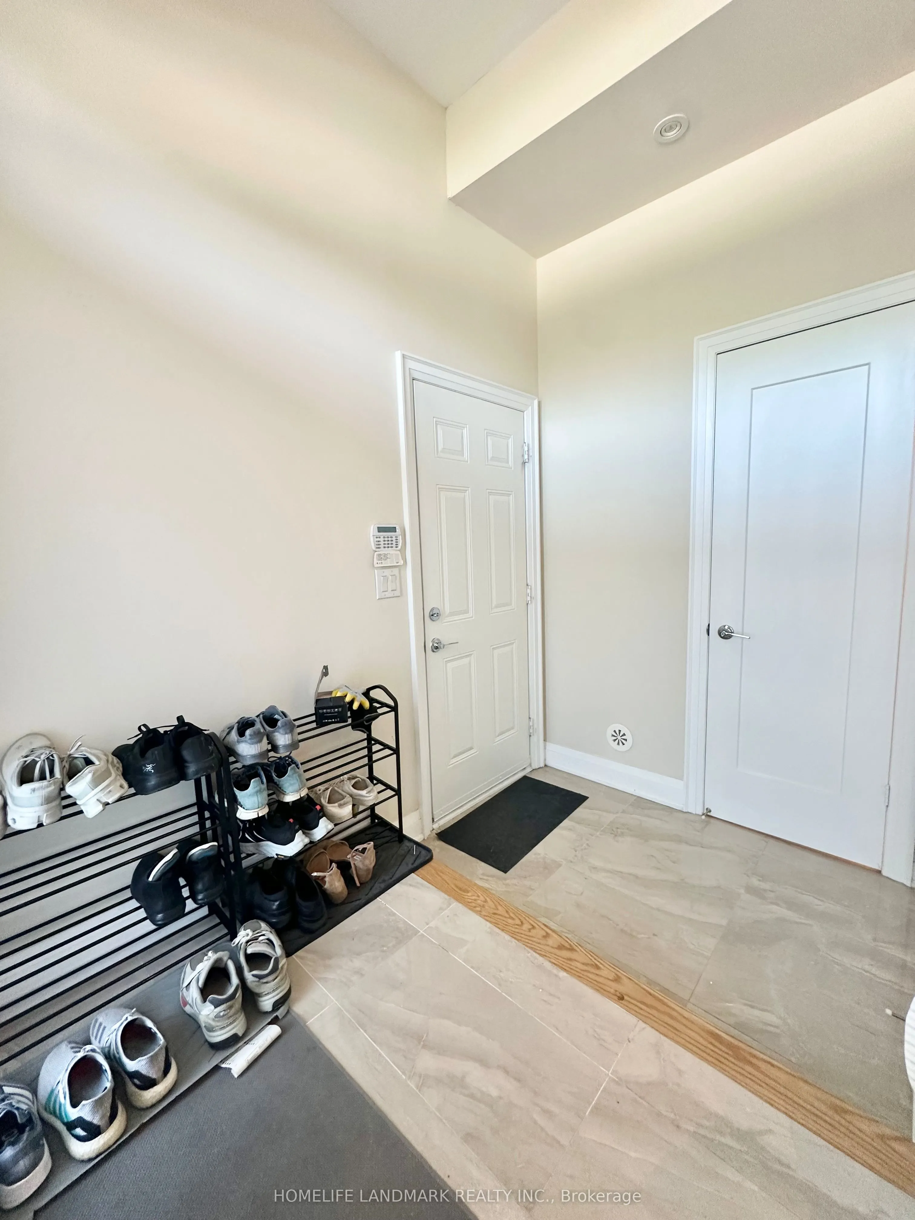 5 Dunton Lane