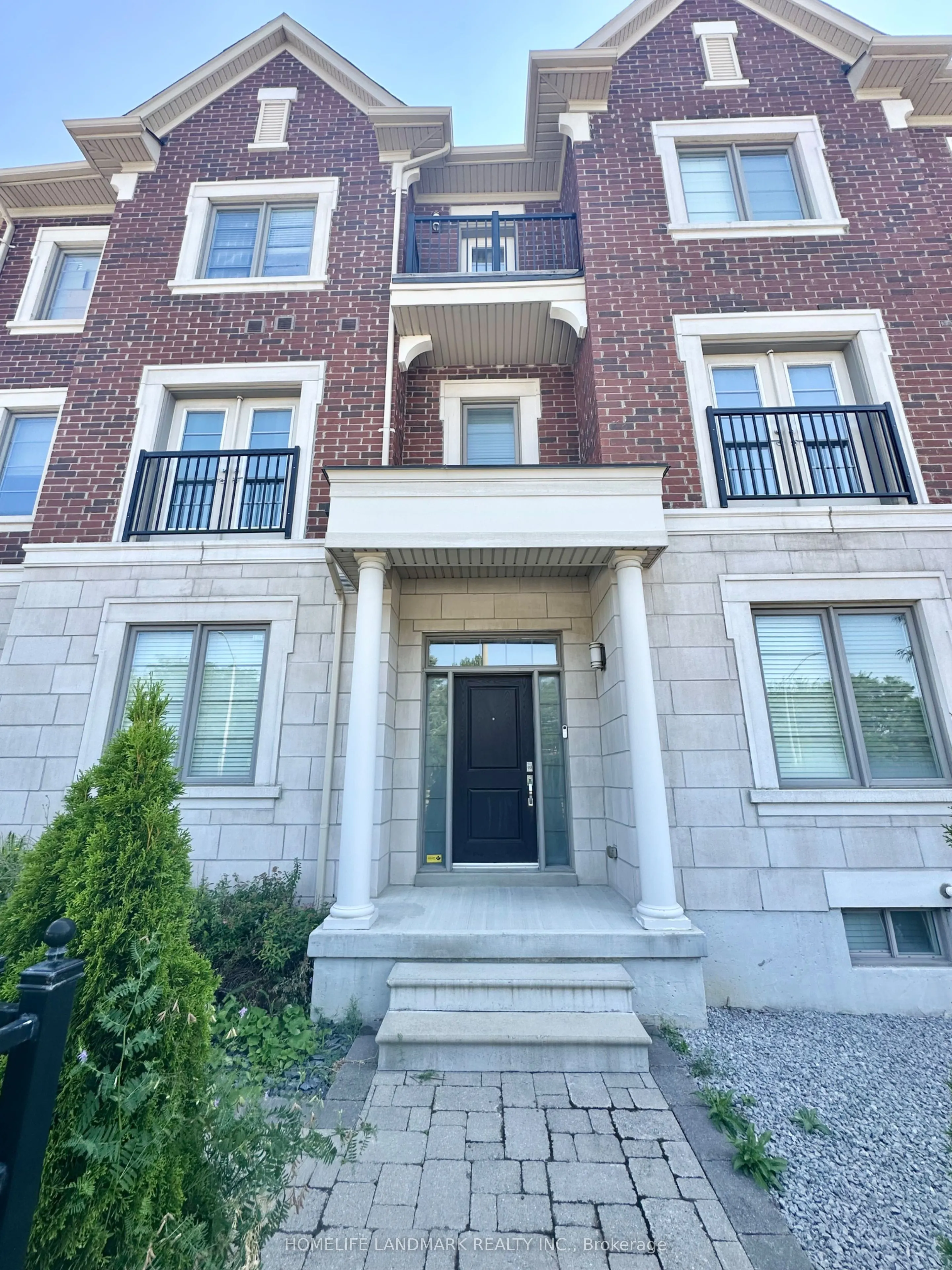5 Dunton Lane