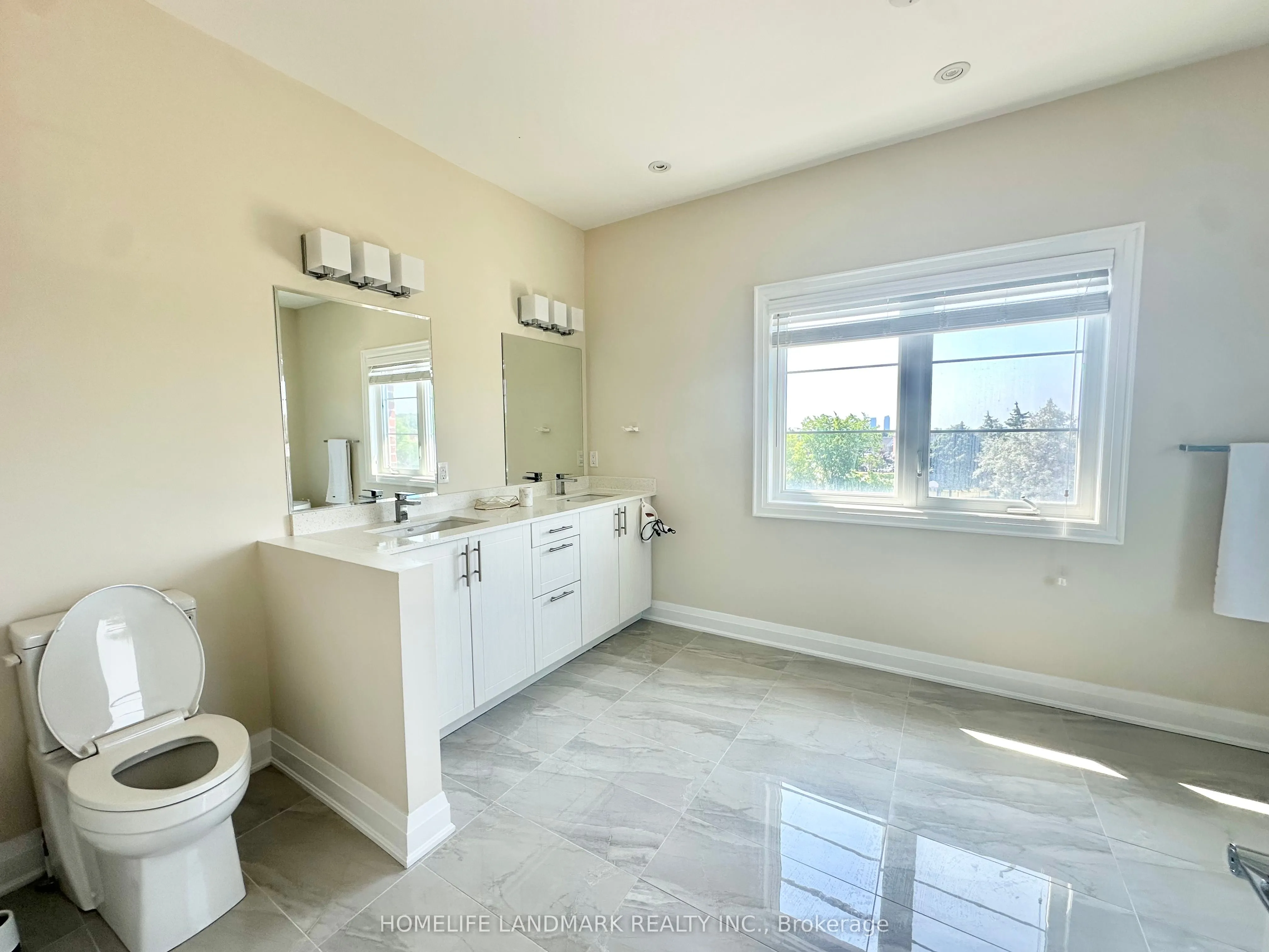 5 Dunton Lane