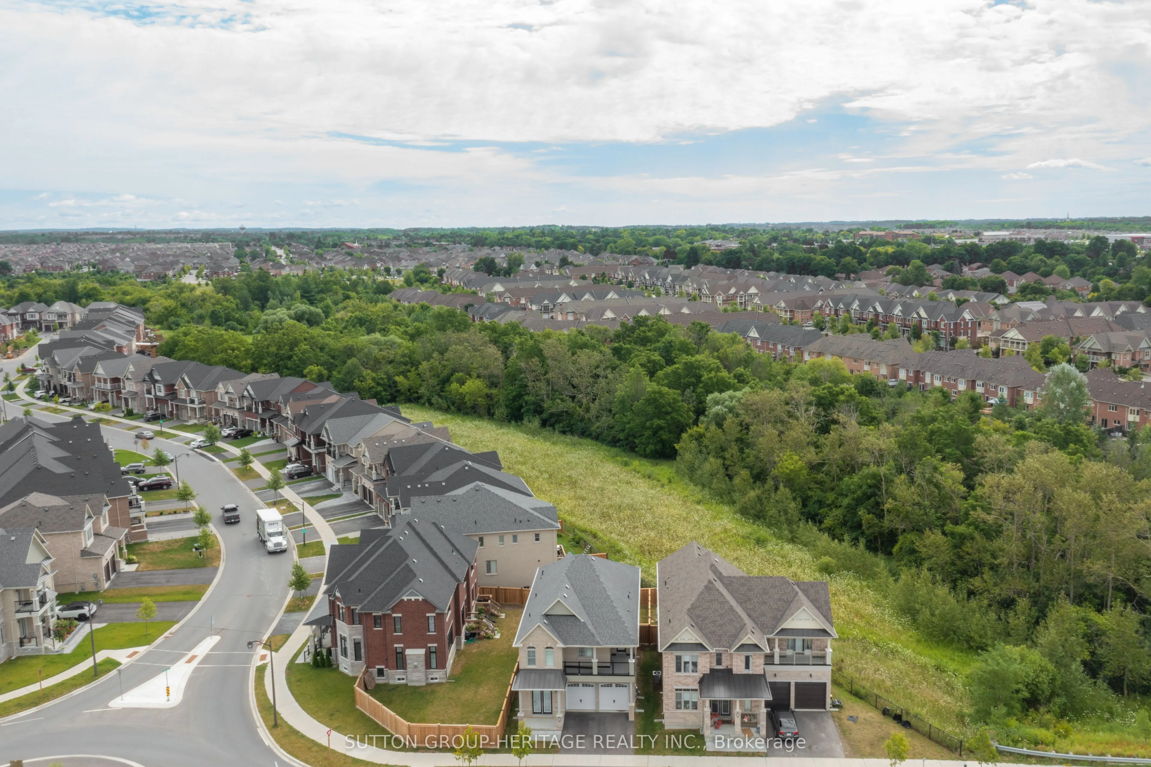 15 Whitaker Way, #427