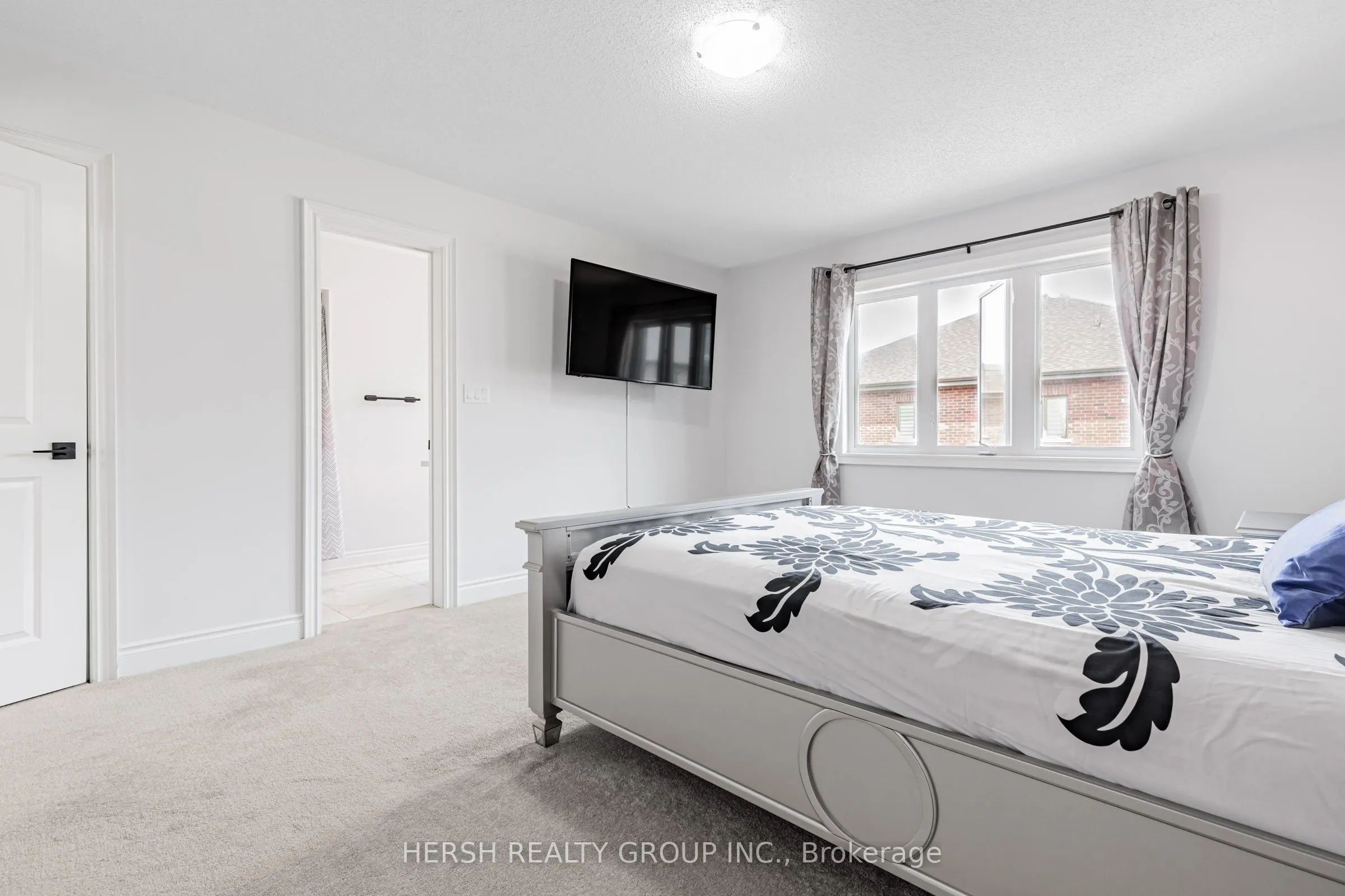 11 Alan Williams Trail