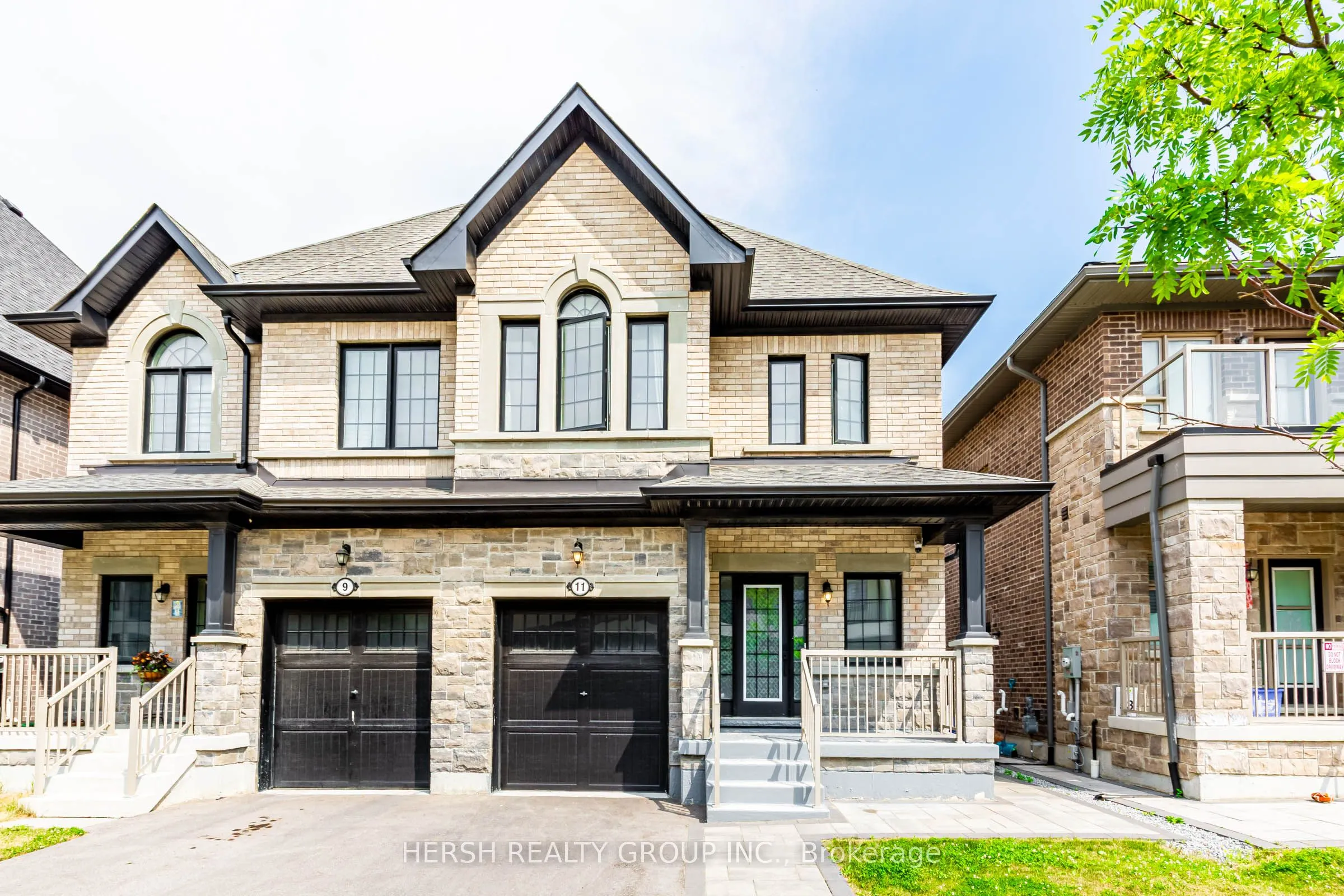 11 Alan Williams Trail