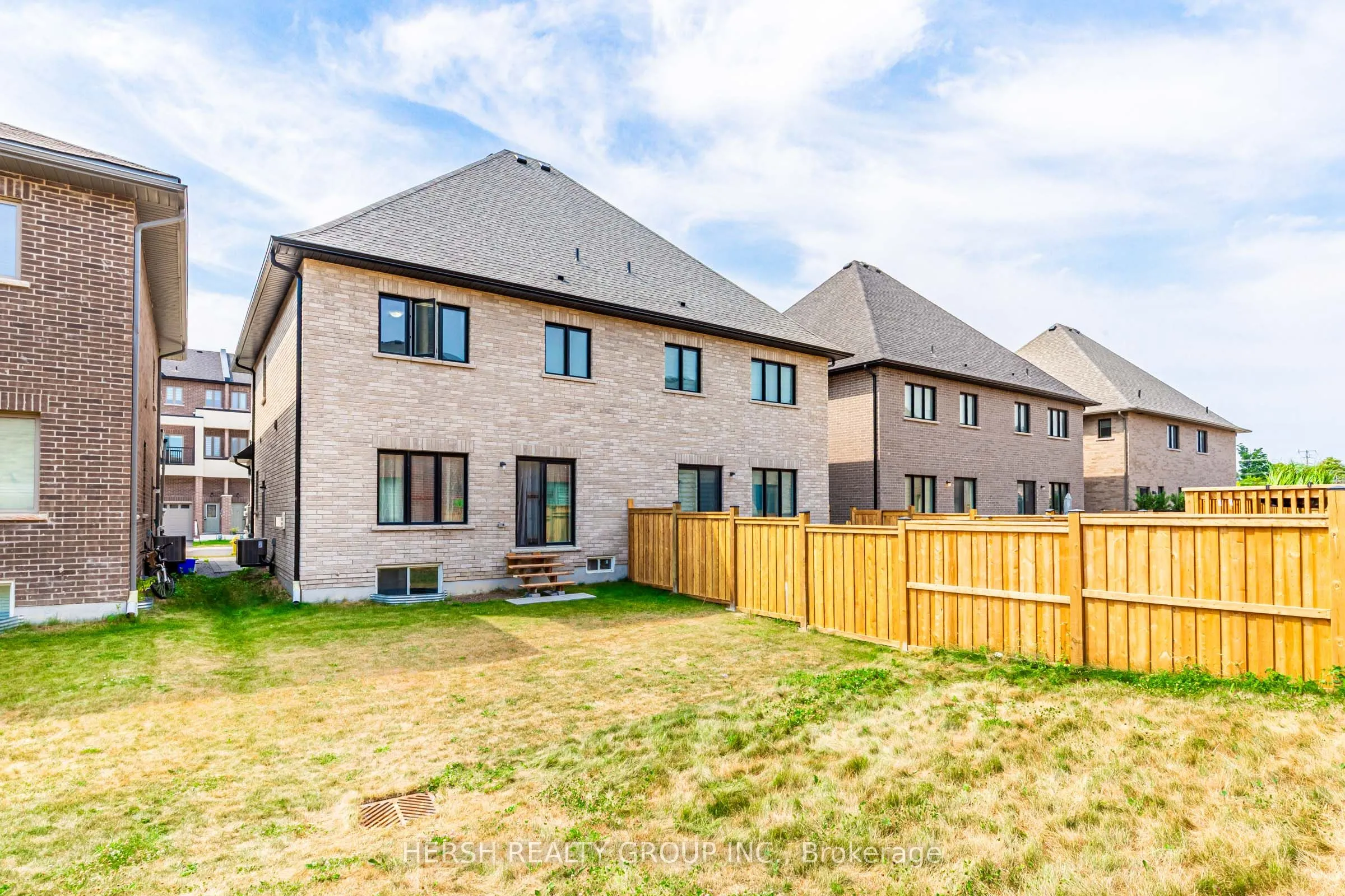 11 Alan Williams Trail