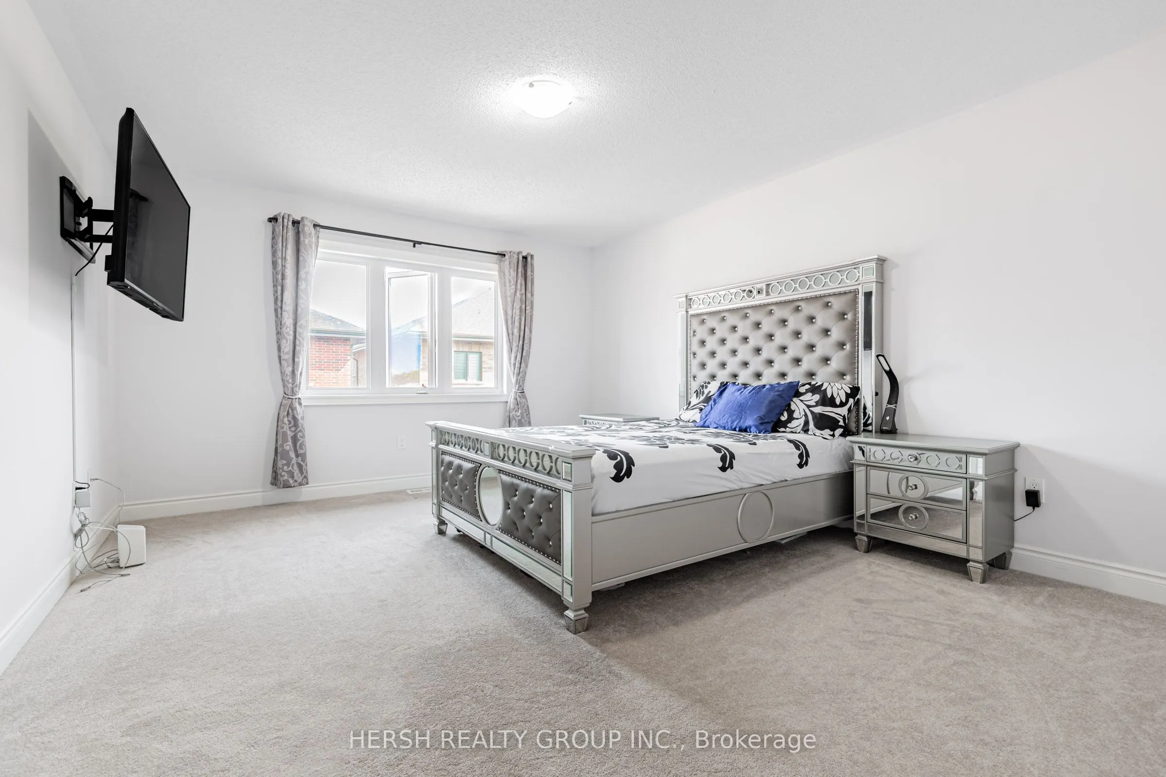 11 Alan Williams Trail