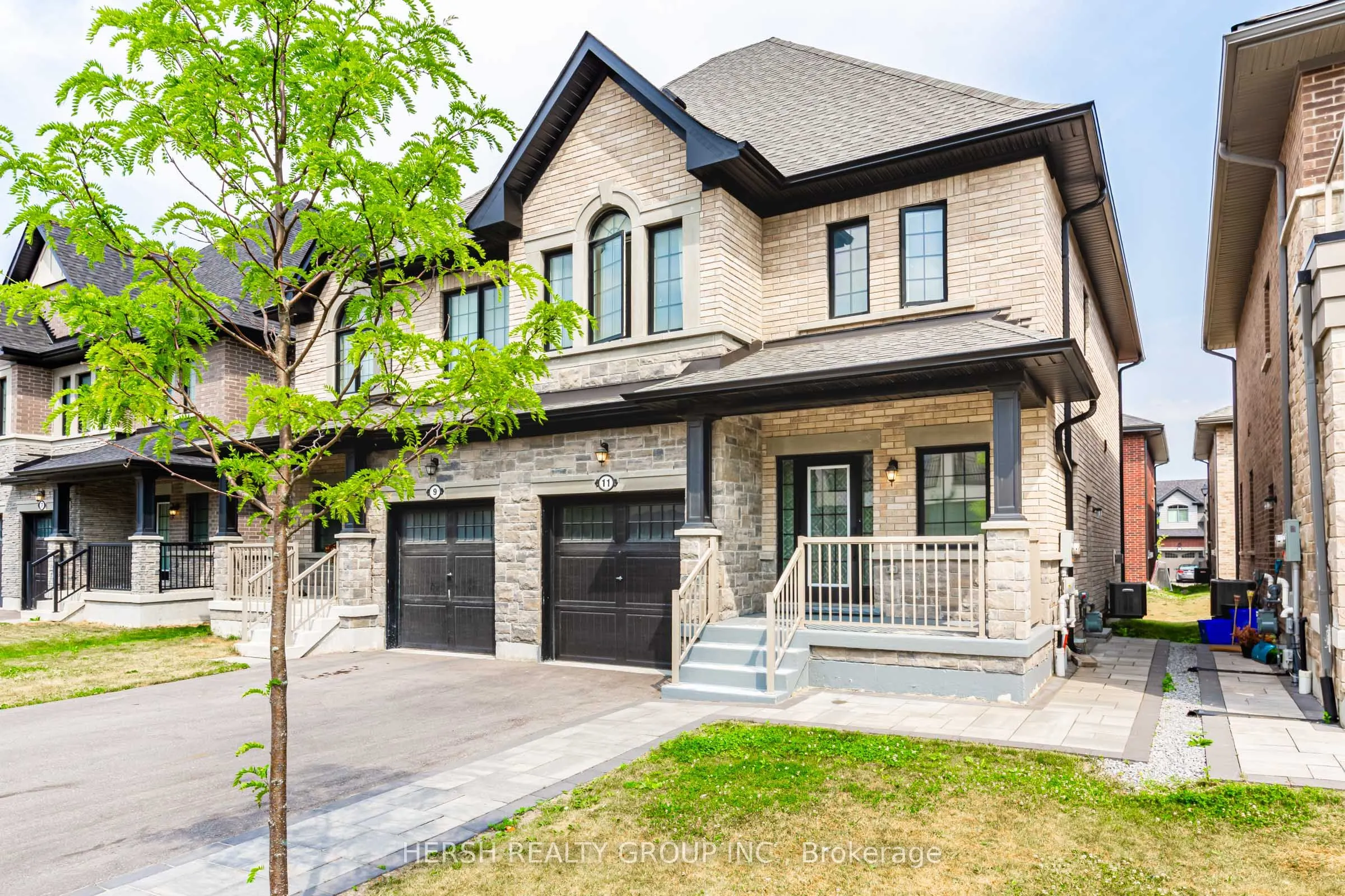 11 Alan Williams Trail