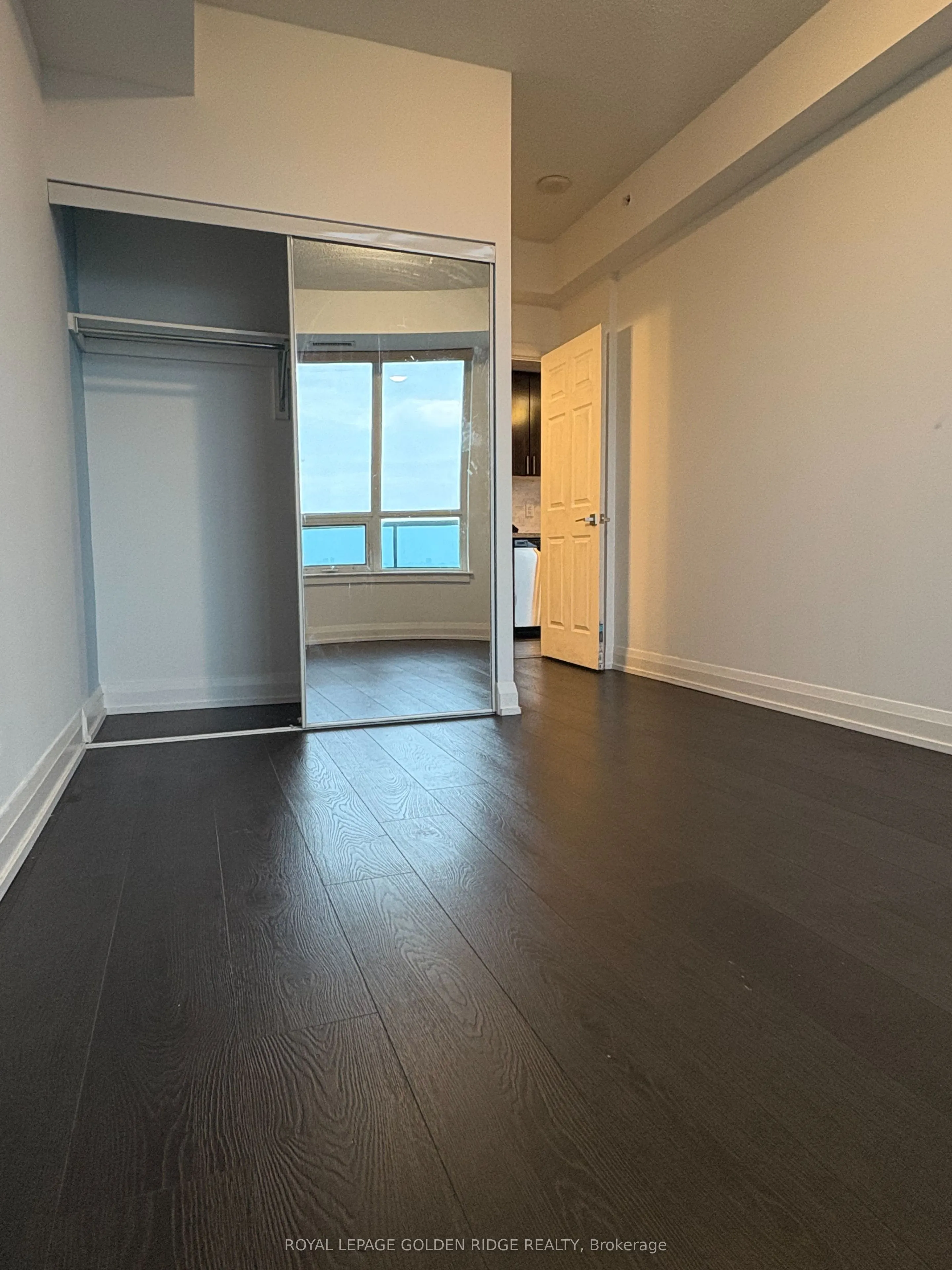 7161 Yonge St Street, #2231