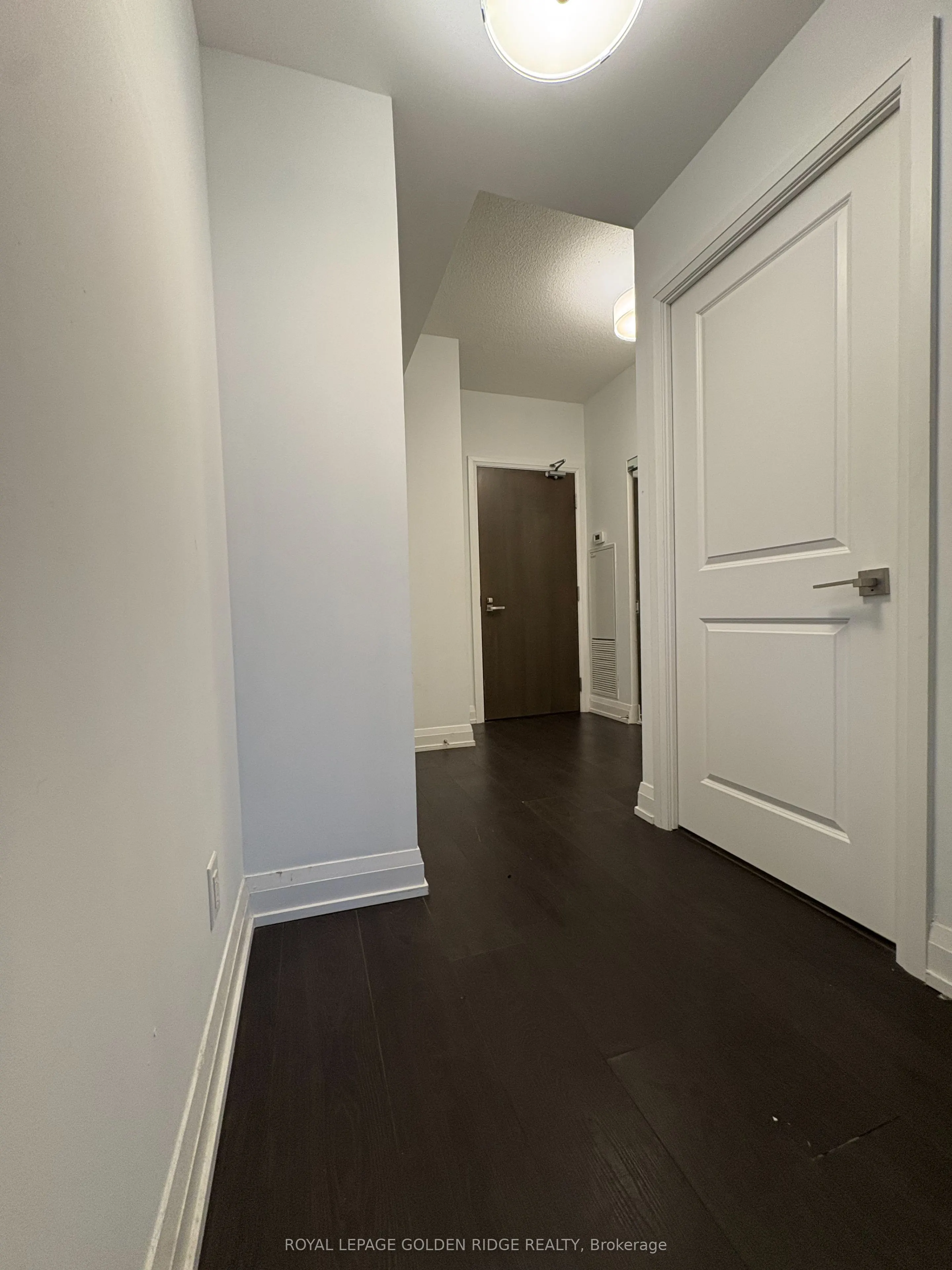 7161 Yonge St Street, #2231