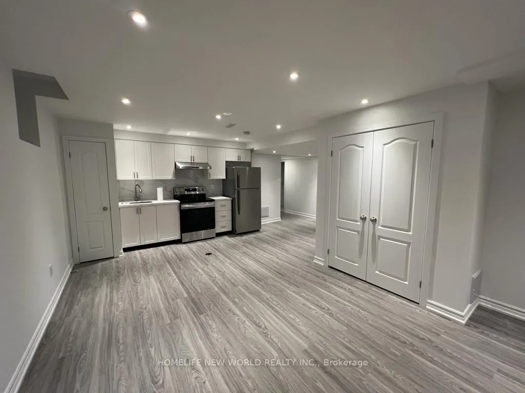 59 Wade Gate, #Basement