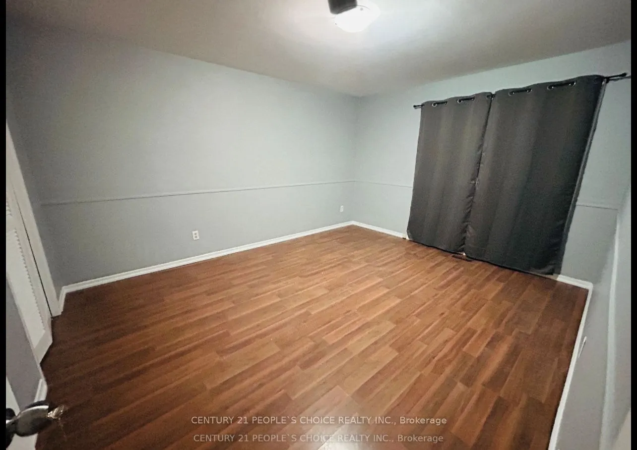 101 Putting Green Crescent