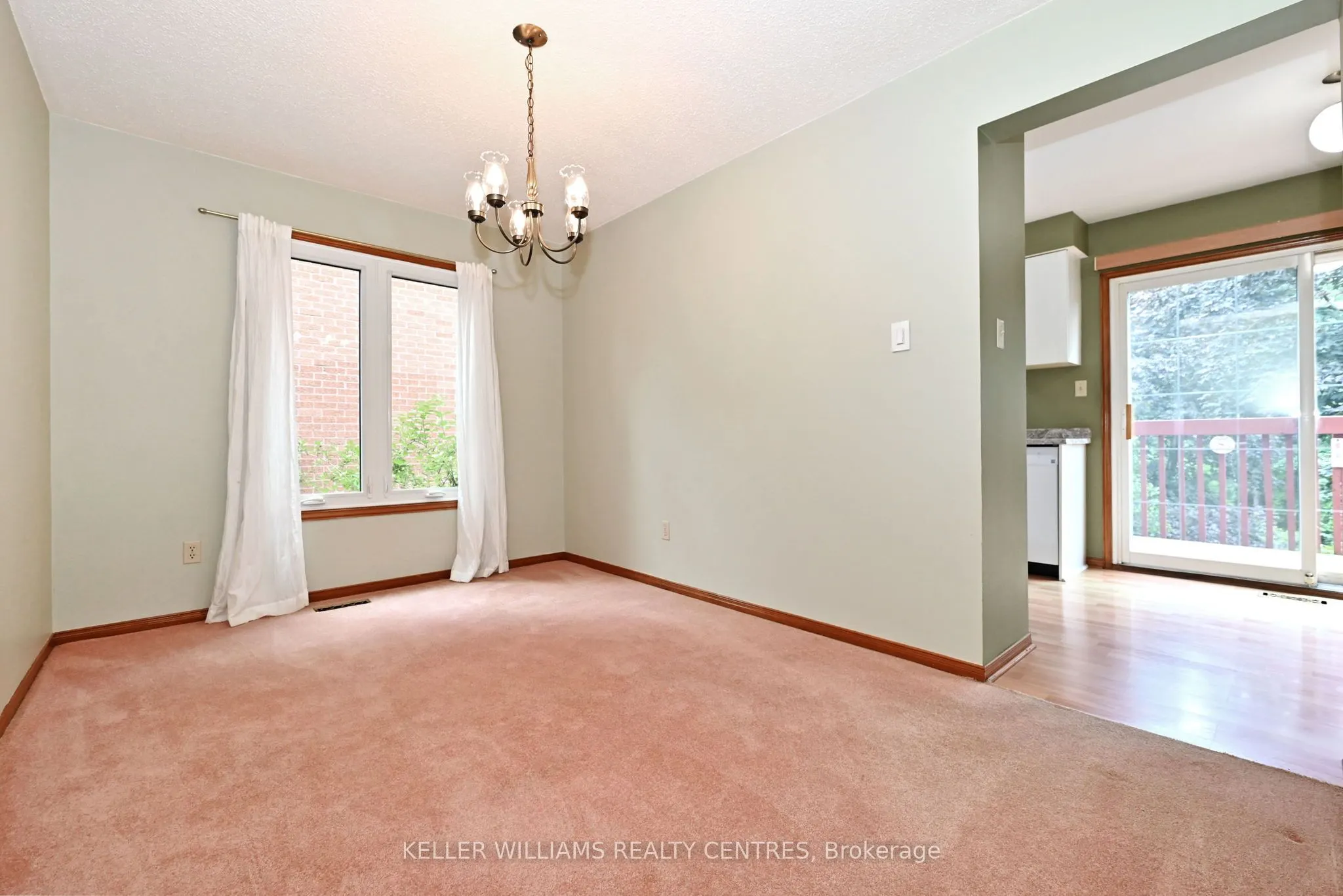 16 Lanewood Drive