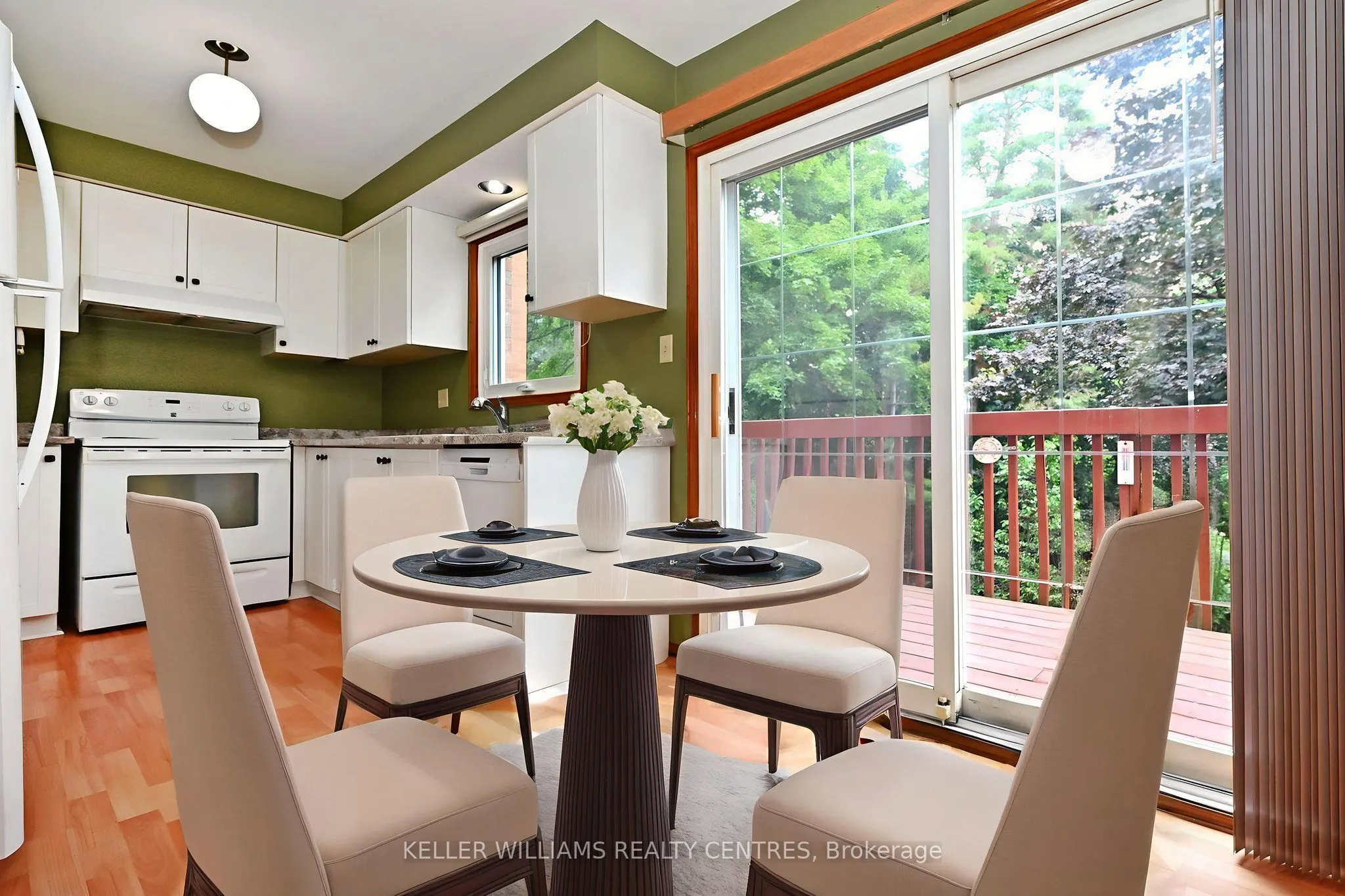 16 Lanewood Drive