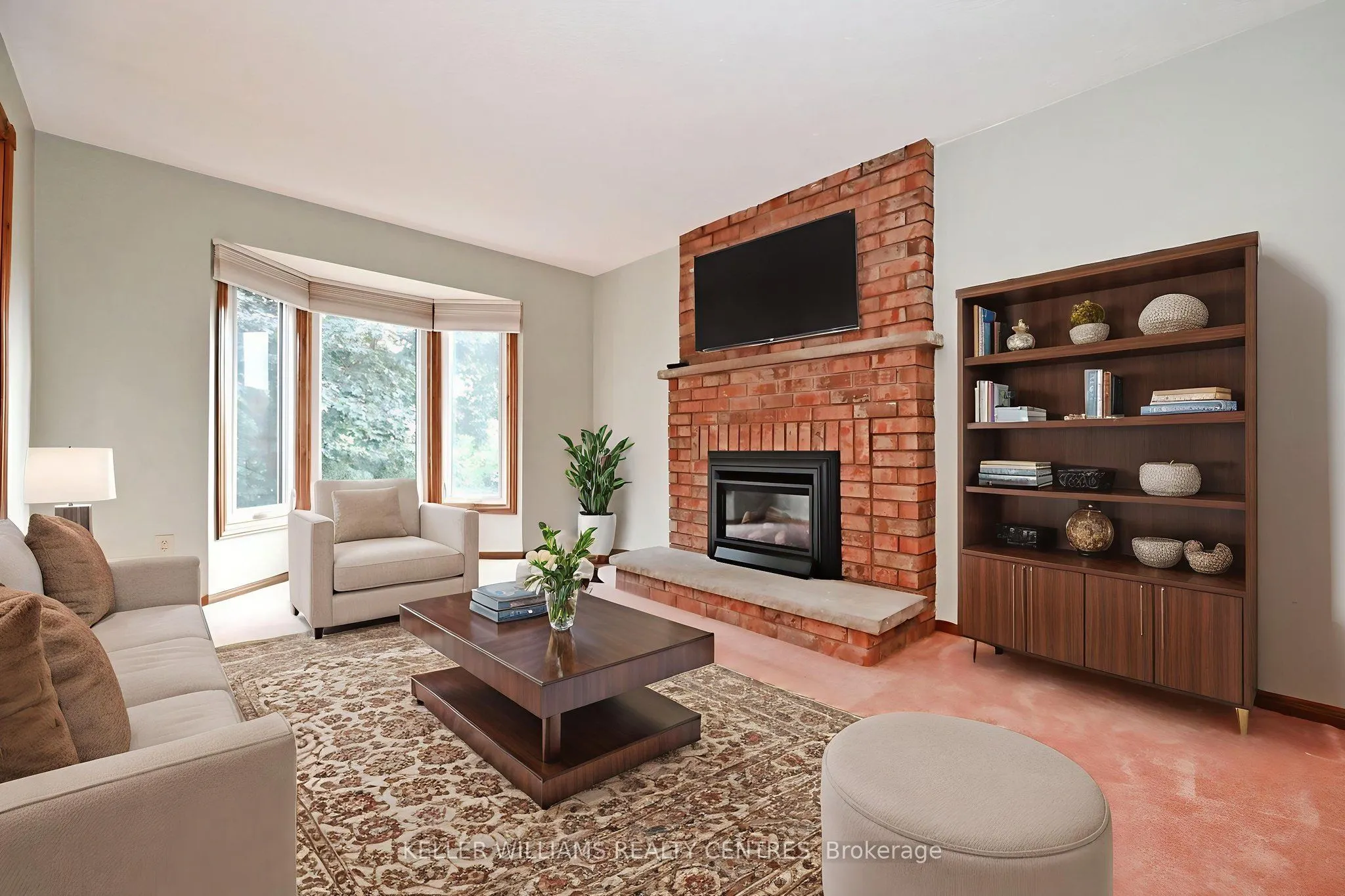 16 Lanewood Drive