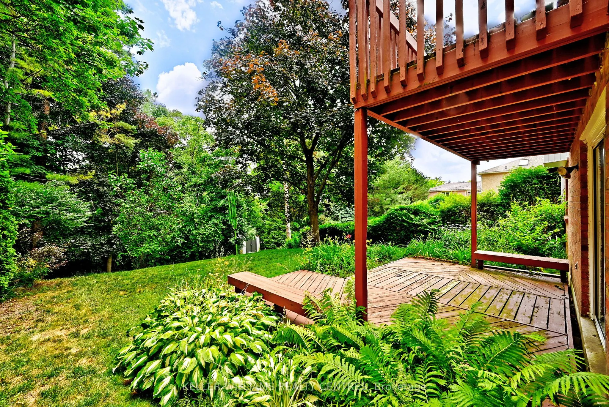 16 Lanewood Drive