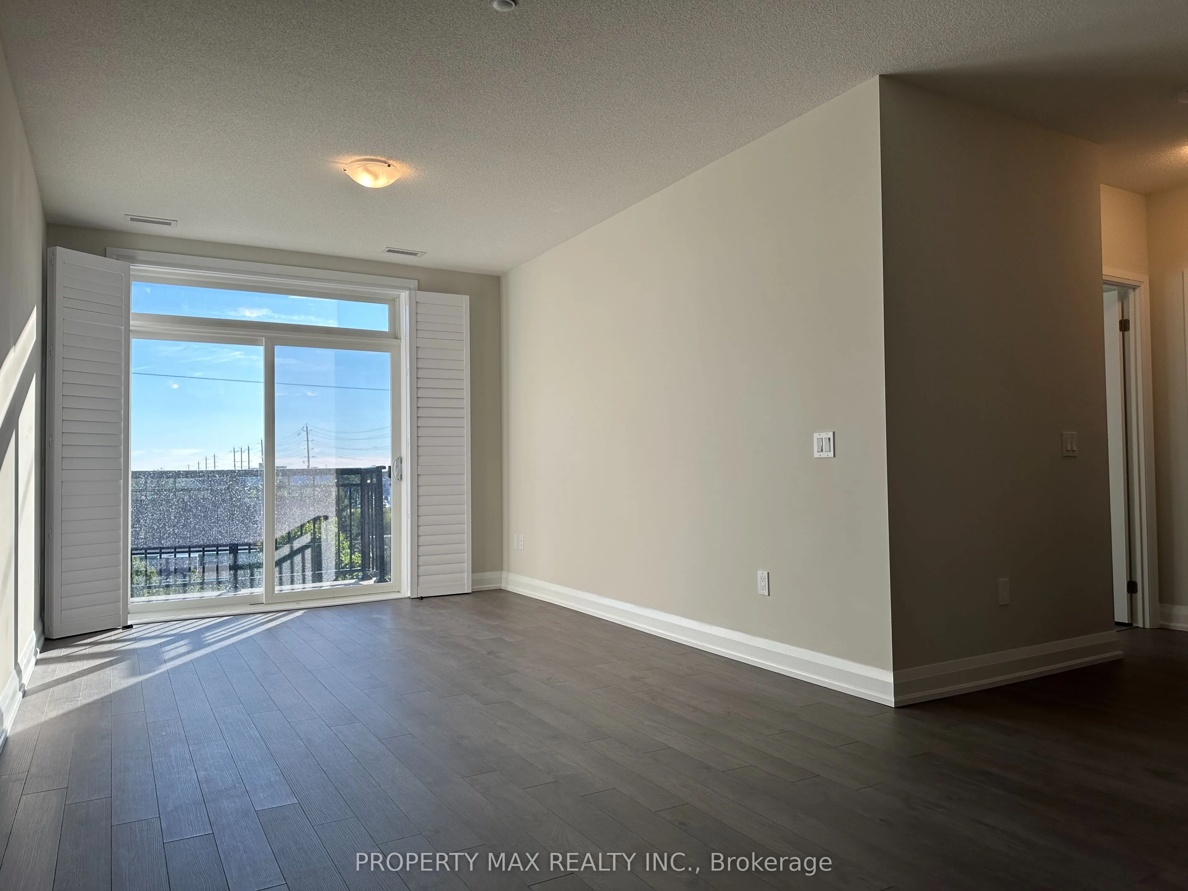 5917 Main Street, #303