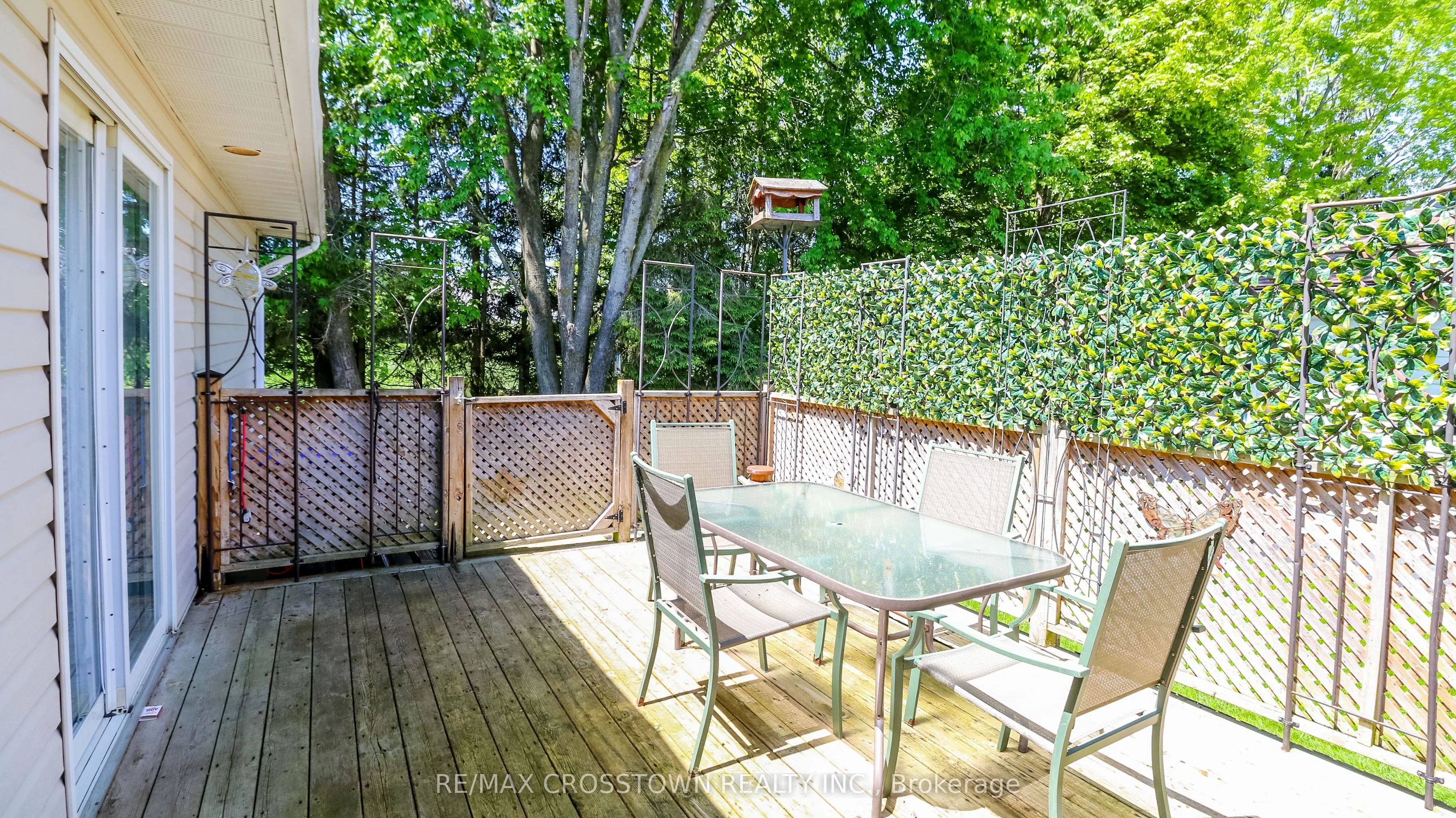64 Royal Oak Drive
