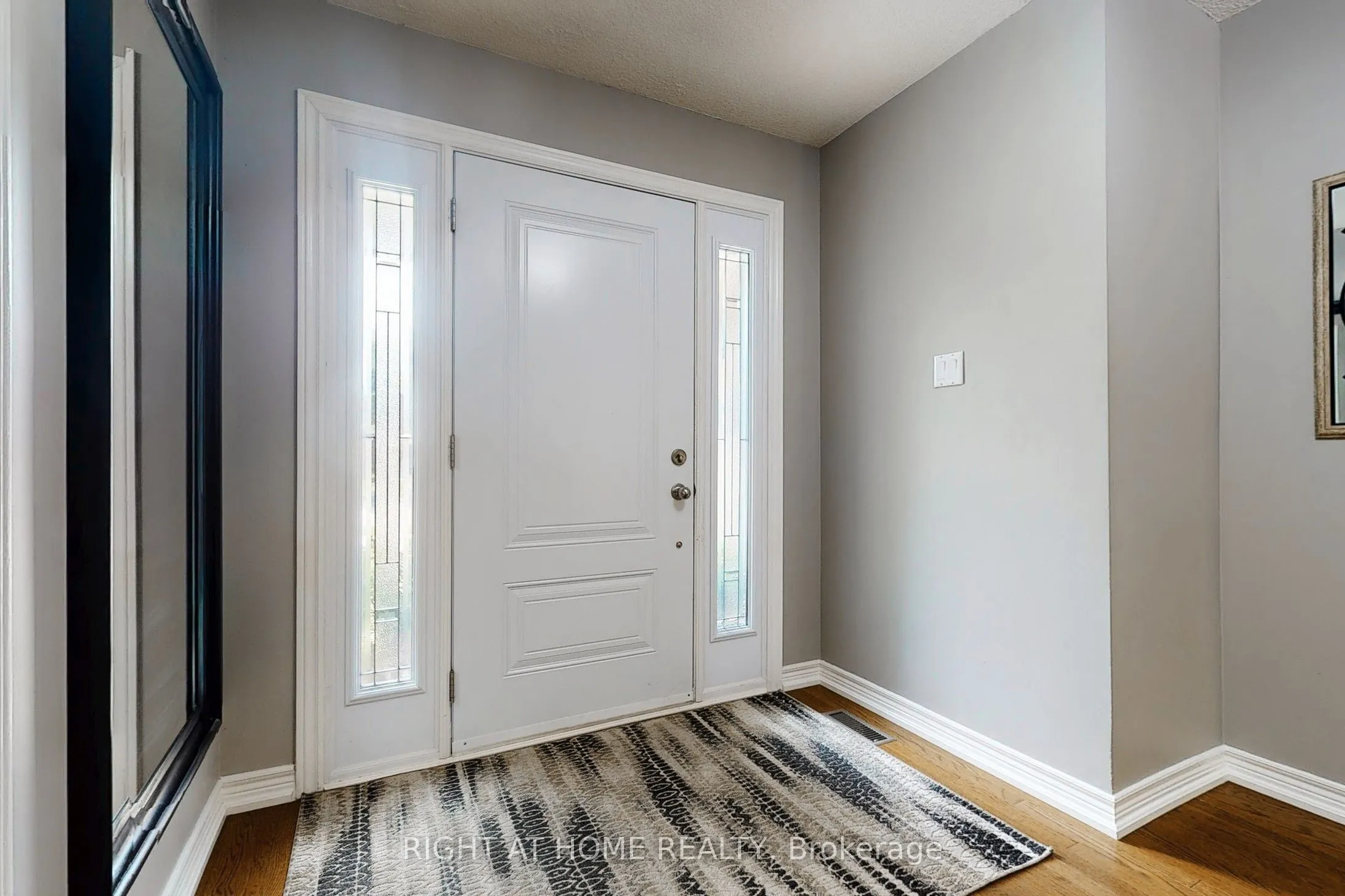 363 CROSSLAND Gate
