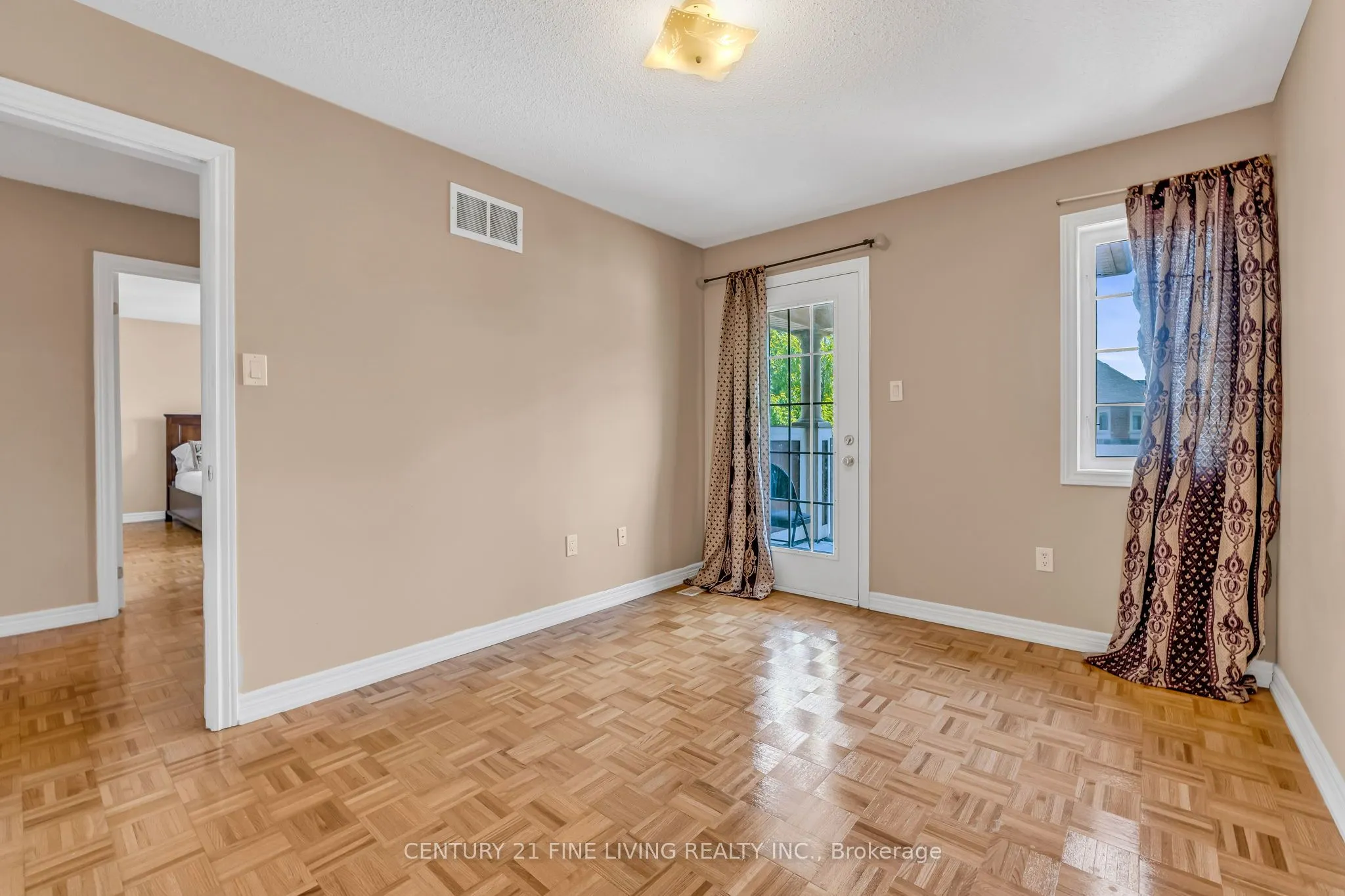 6 Renoir Drive