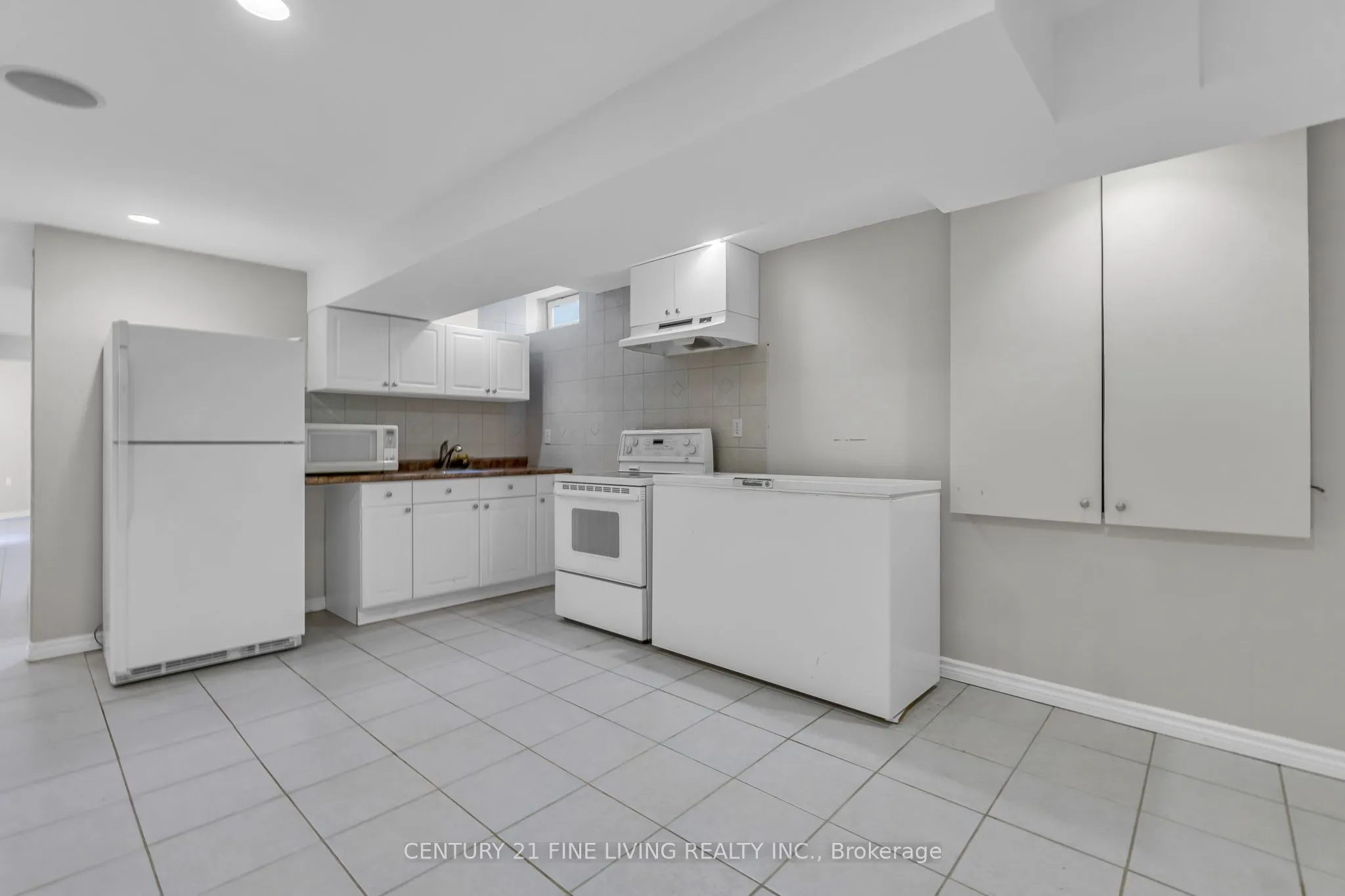 6 Renoir Drive