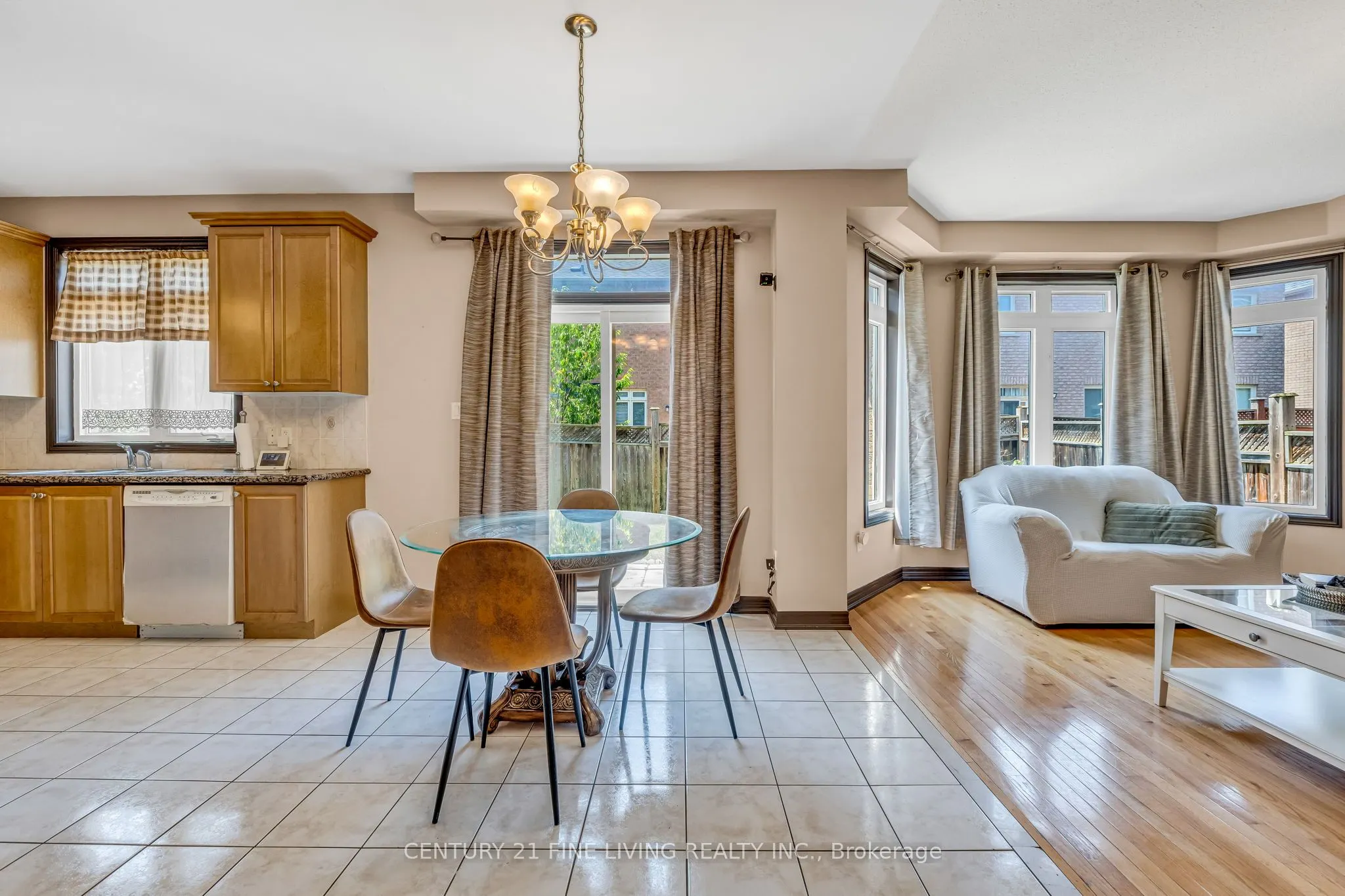 6 Renoir Drive