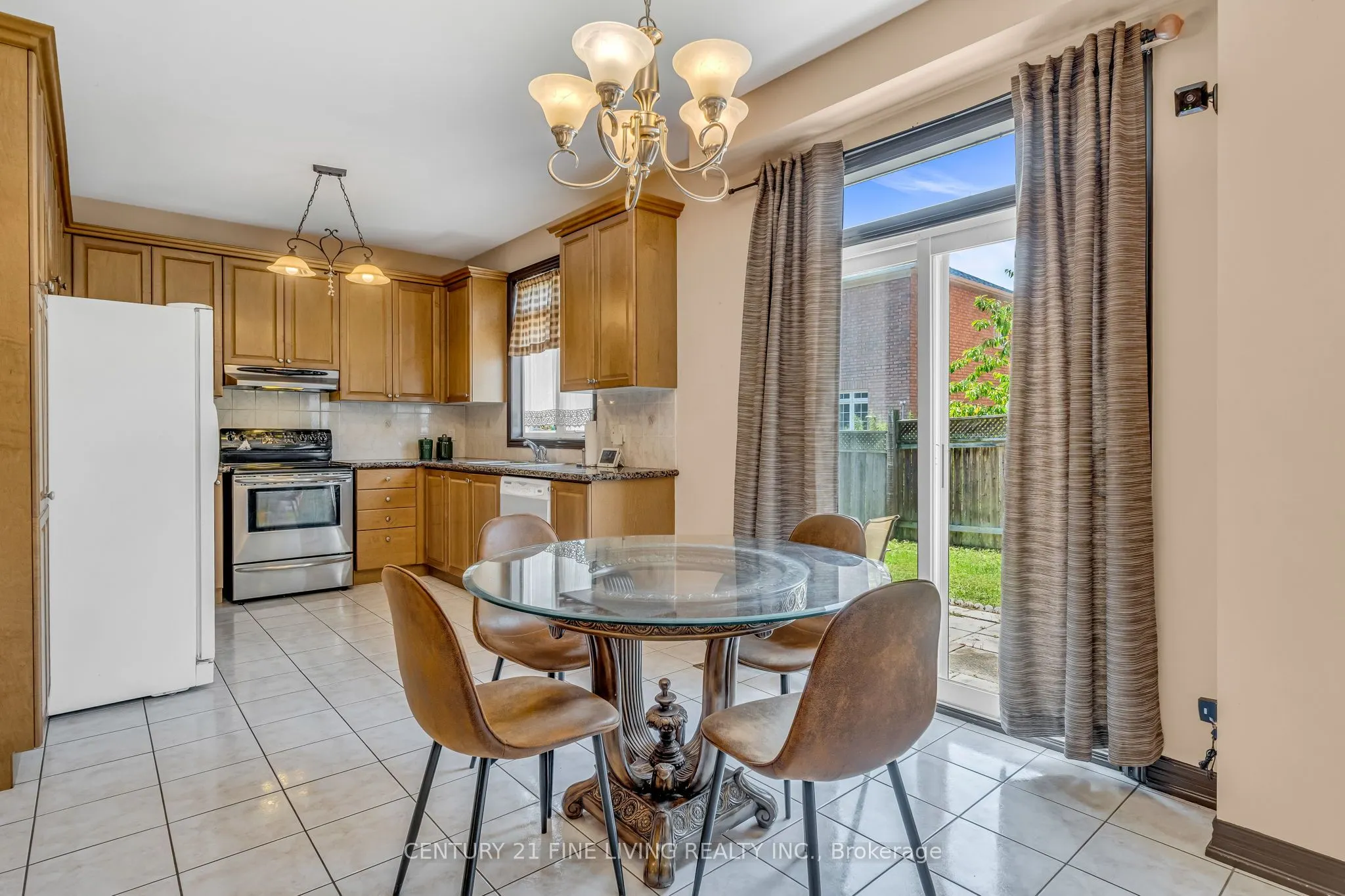6 Renoir Drive