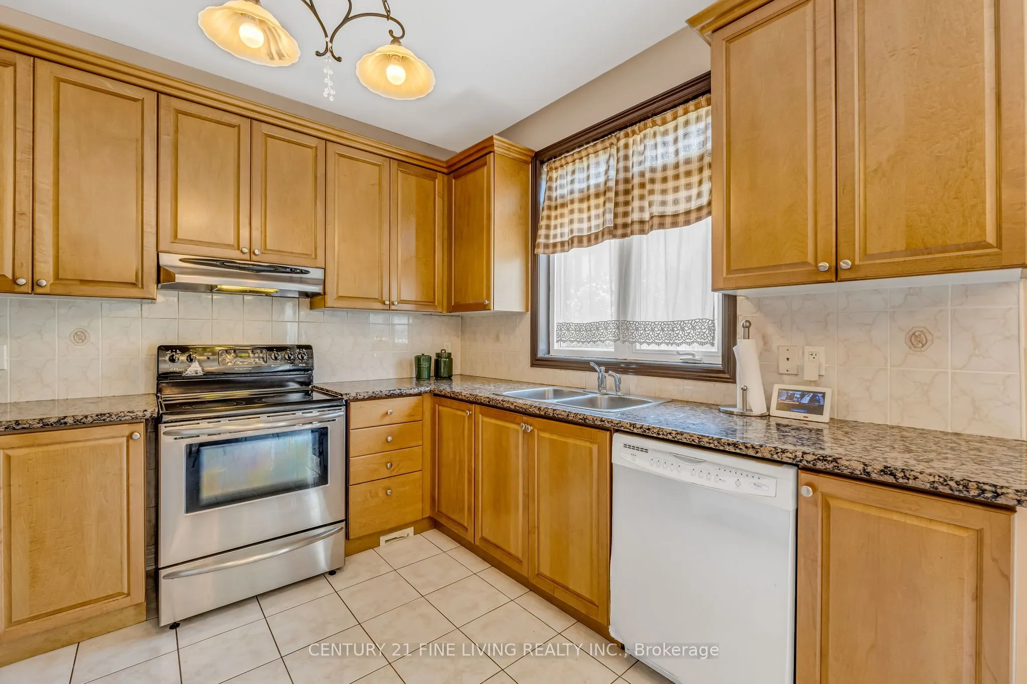 6 Renoir Drive