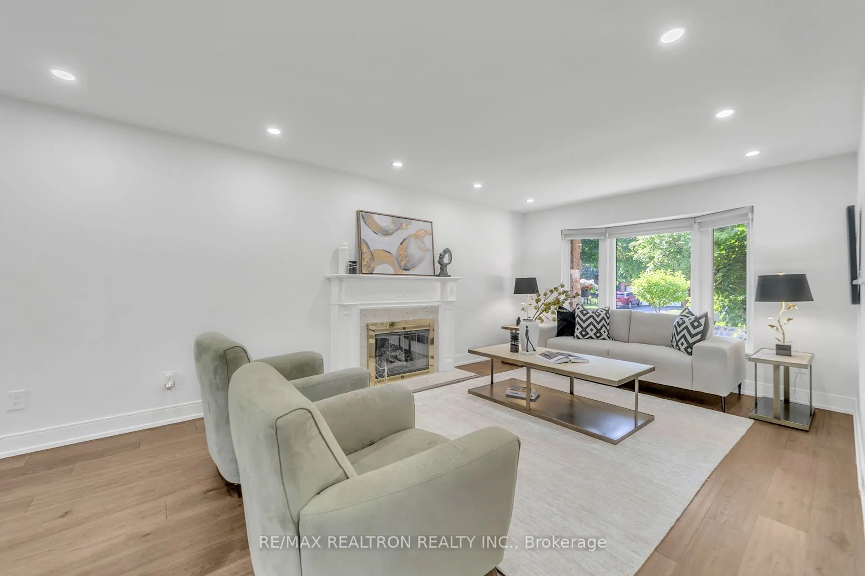 107 Golf Links Drive