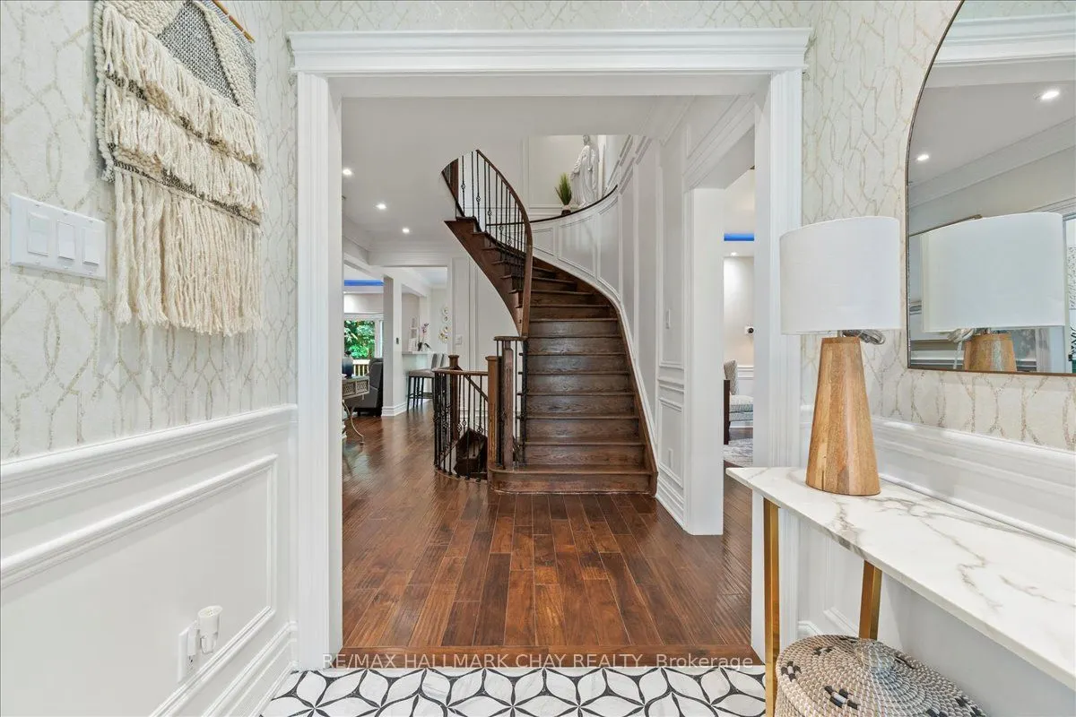 34 Previn Court