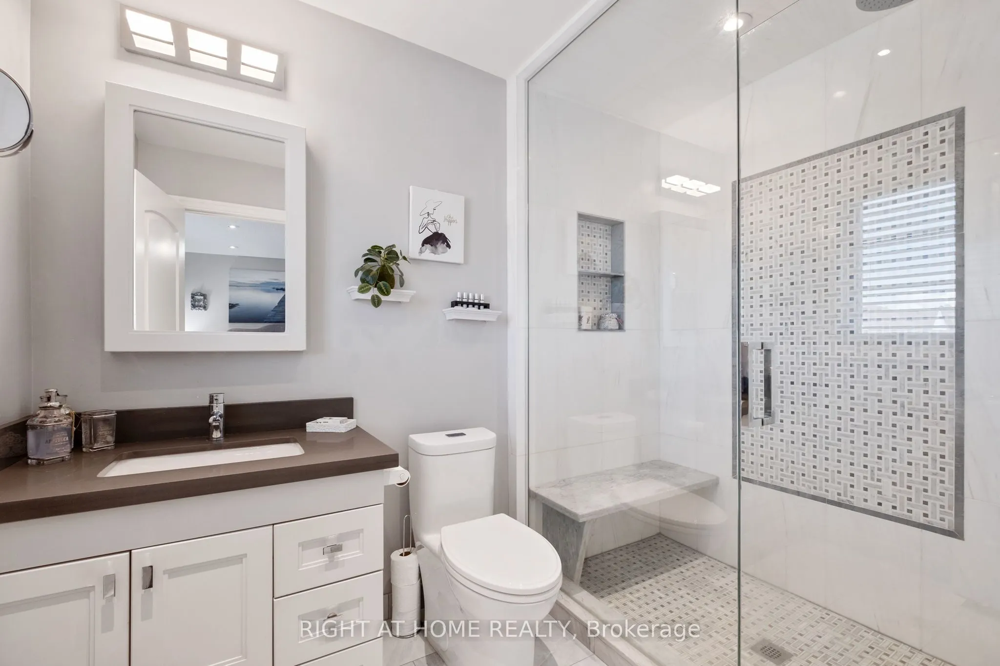 873 New Westminster Drive, #26