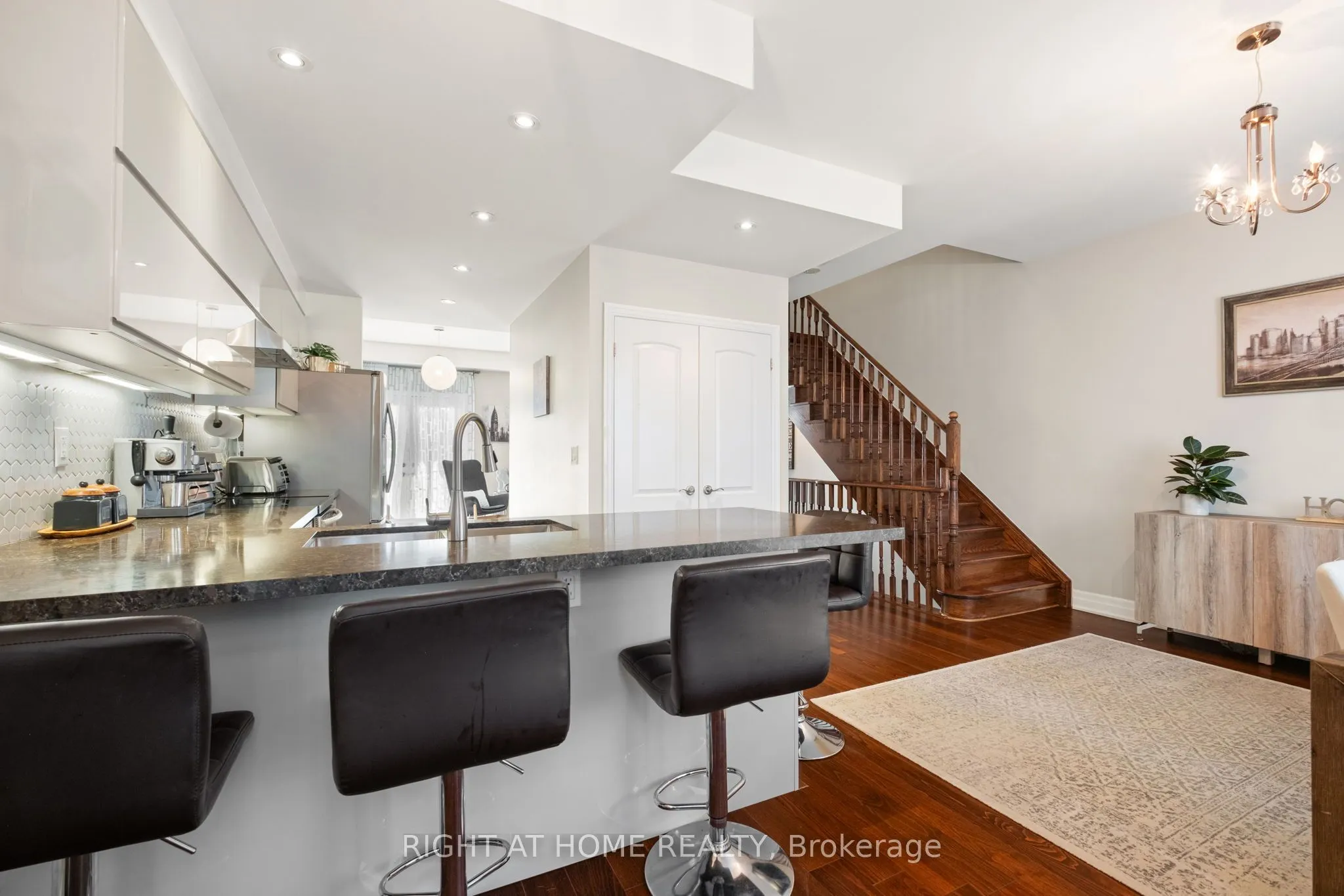 873 New Westminster Drive, #26