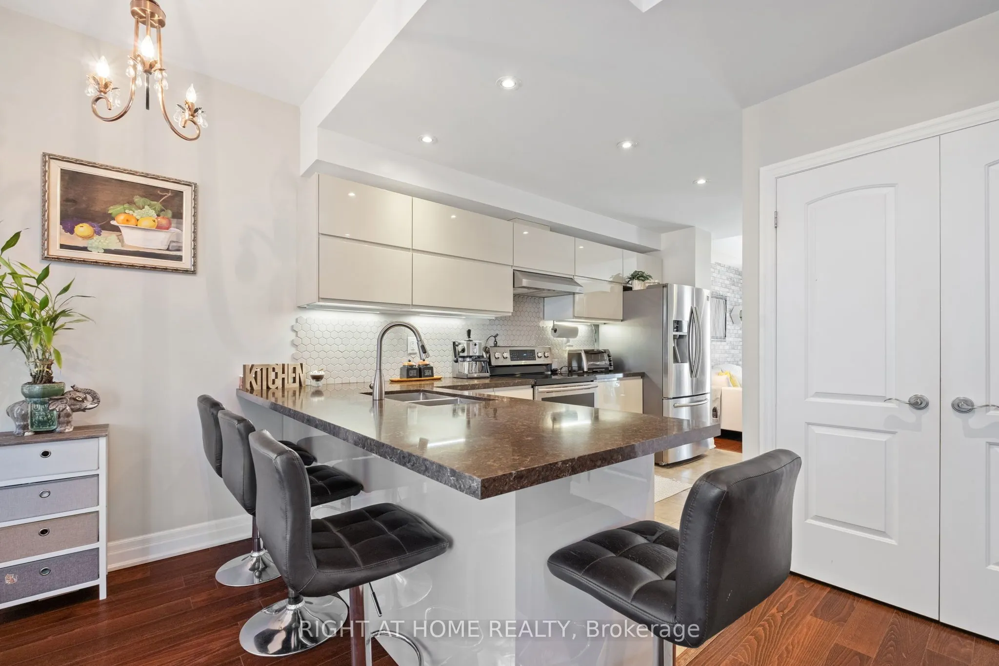 873 New Westminster Drive, #26