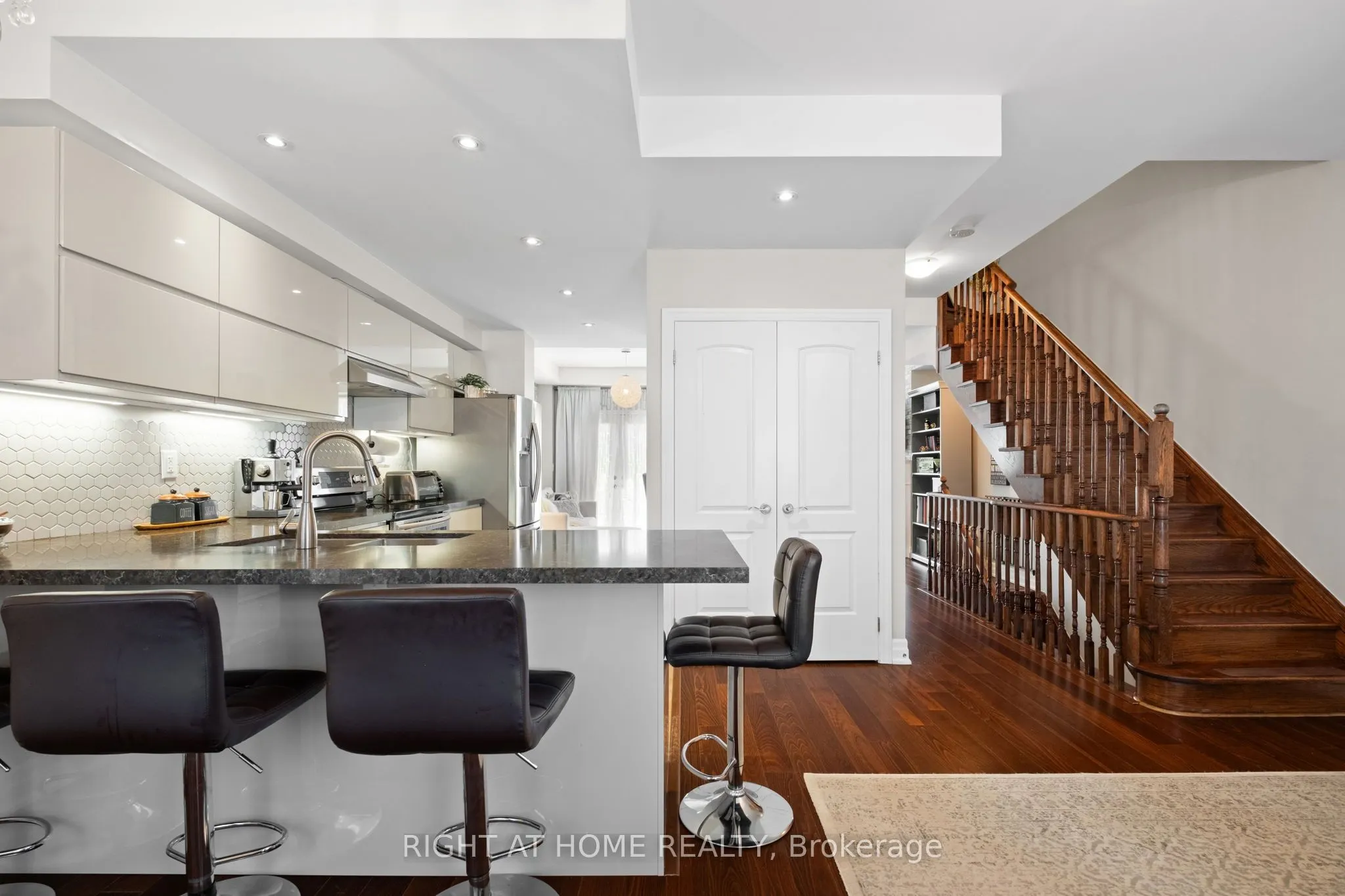 873 New Westminster Drive, #26