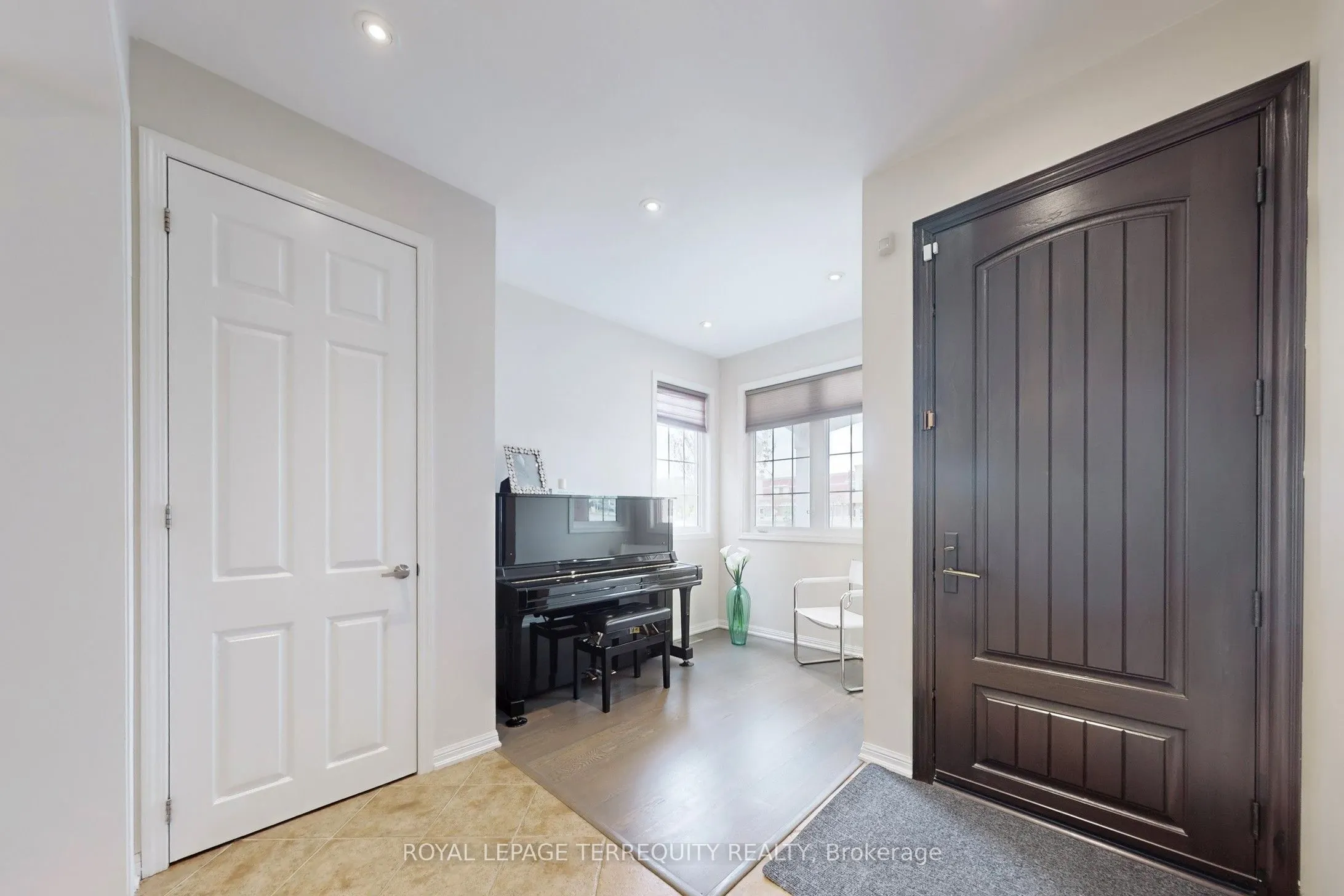 50 Elmeade Lane