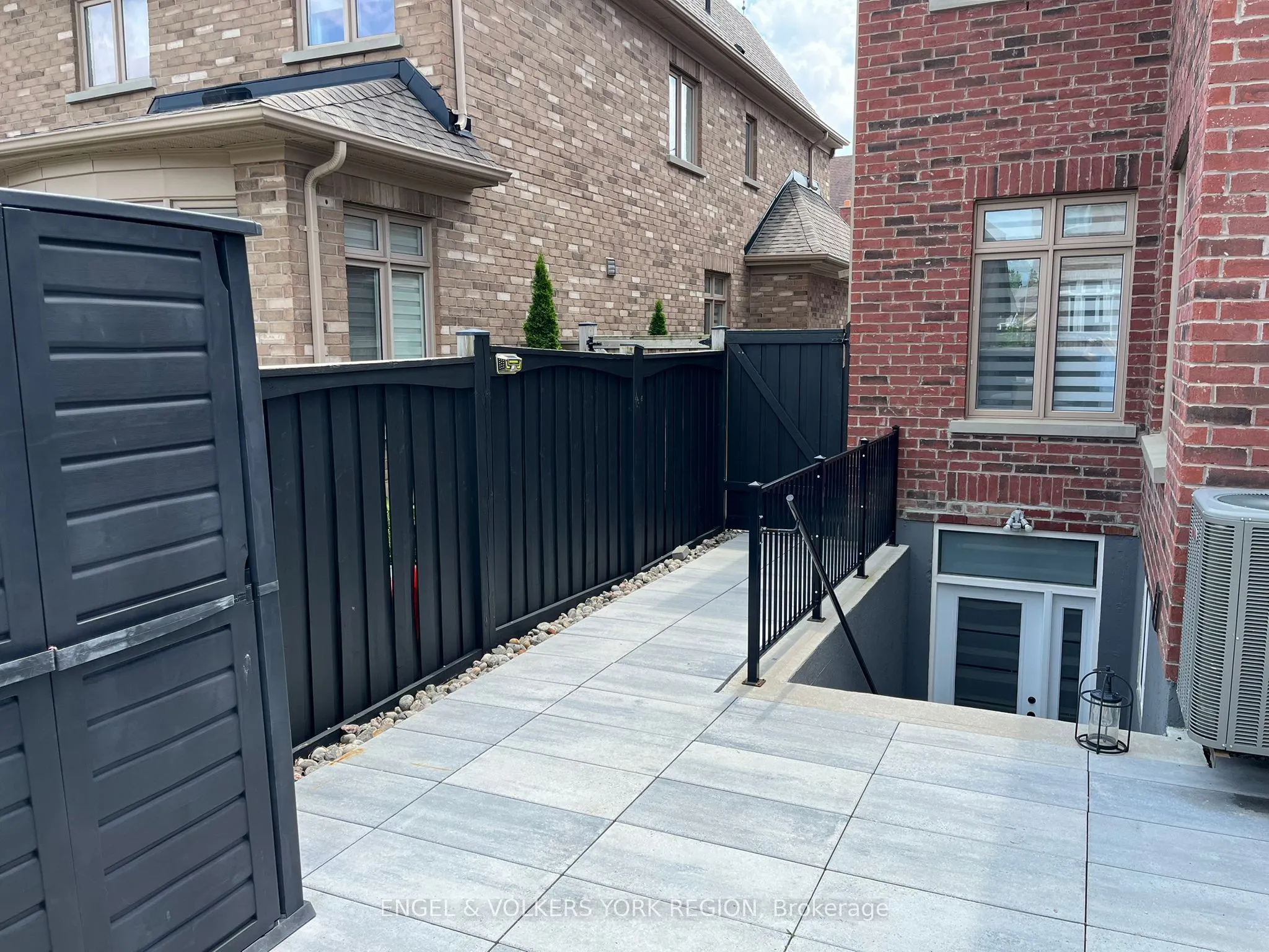 4 Valley Point Crescent, #BSMT