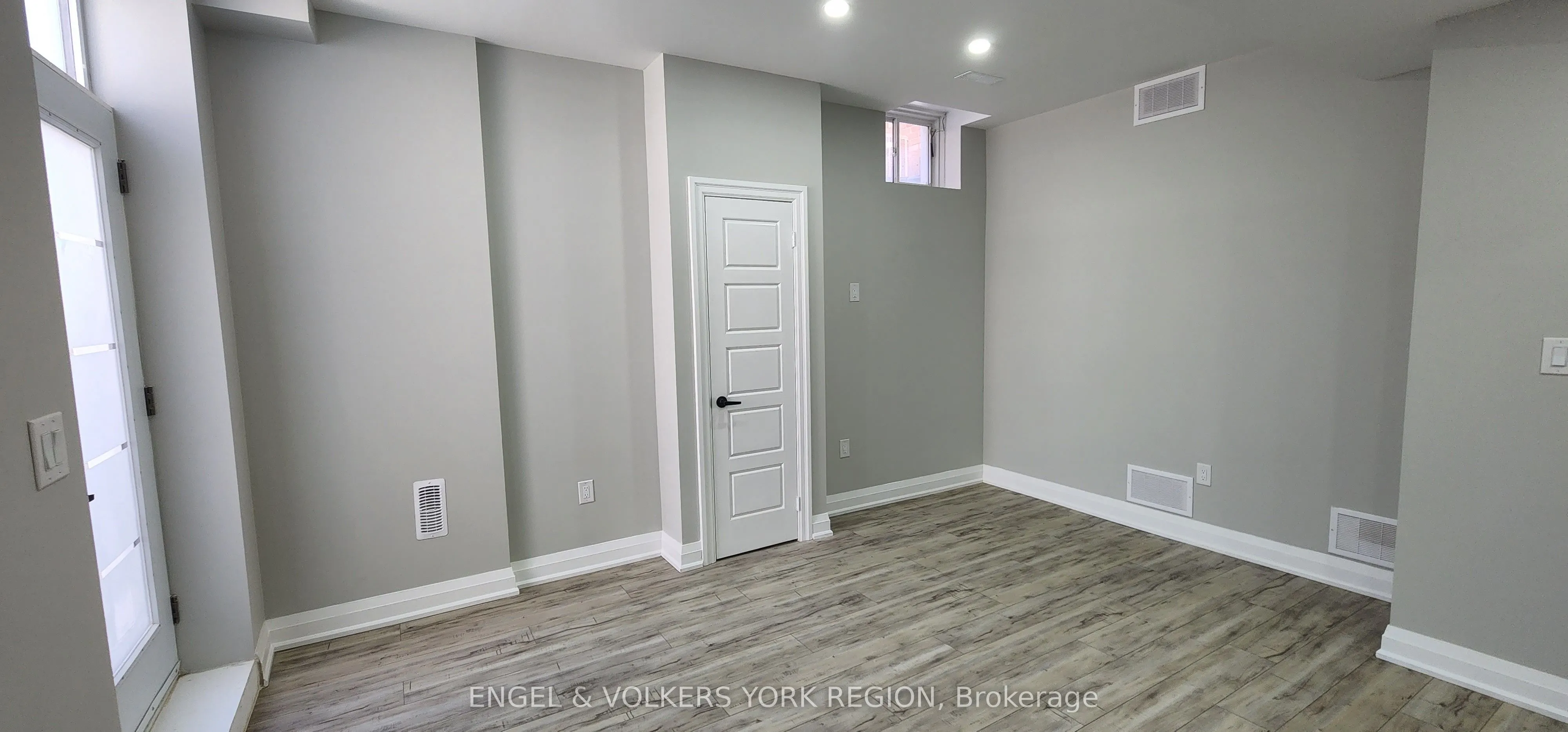 4 Valley Point Crescent, #BSMT