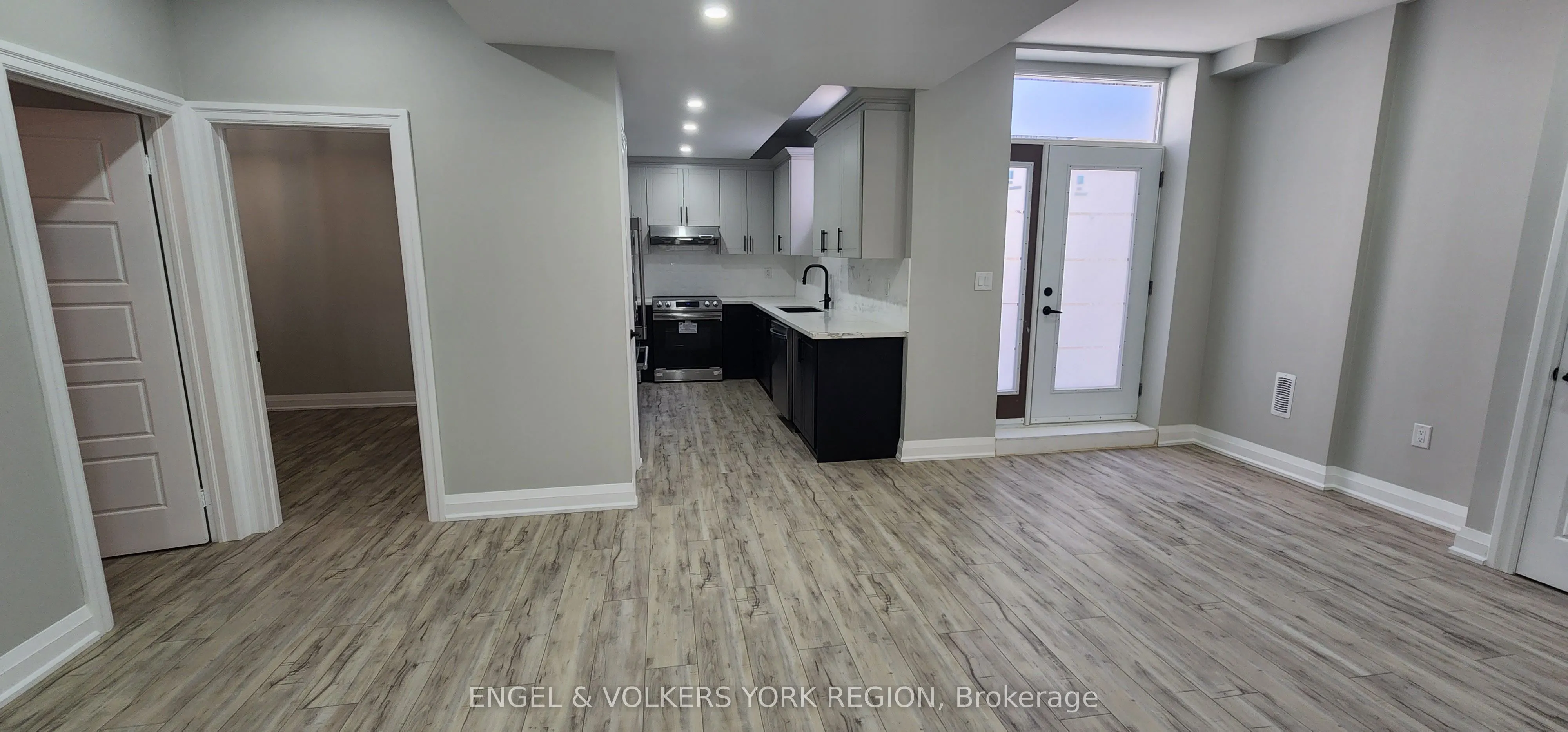 4 Valley Point Crescent, #BSMT