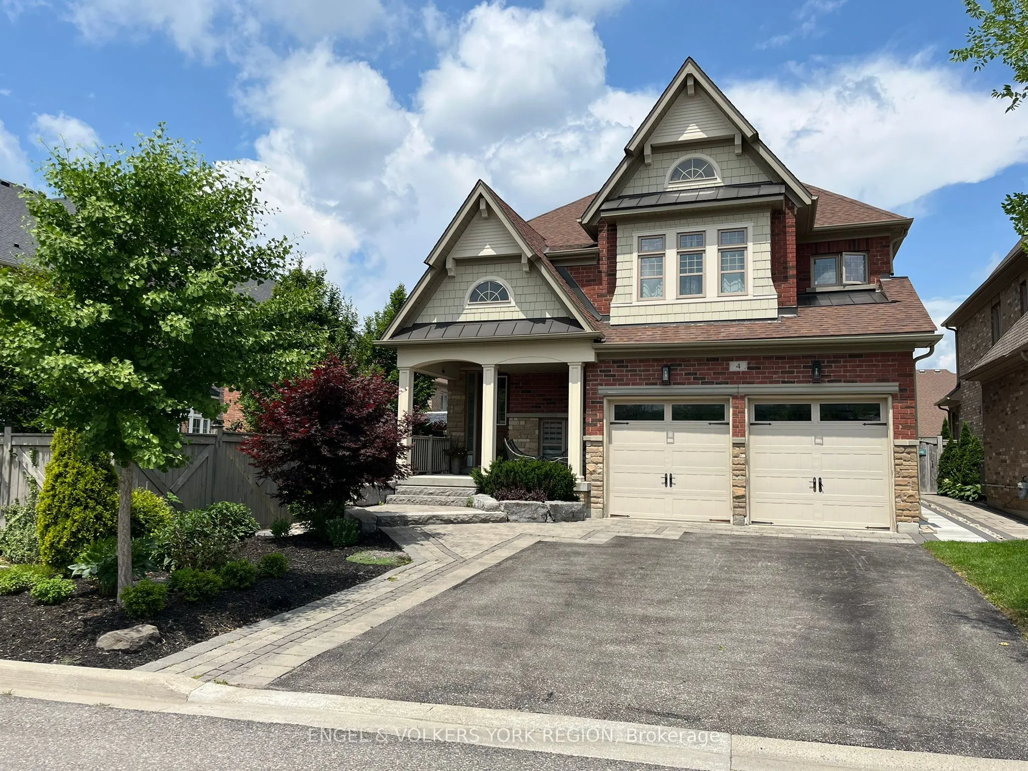 4 Valley Point Crescent, #BSMT