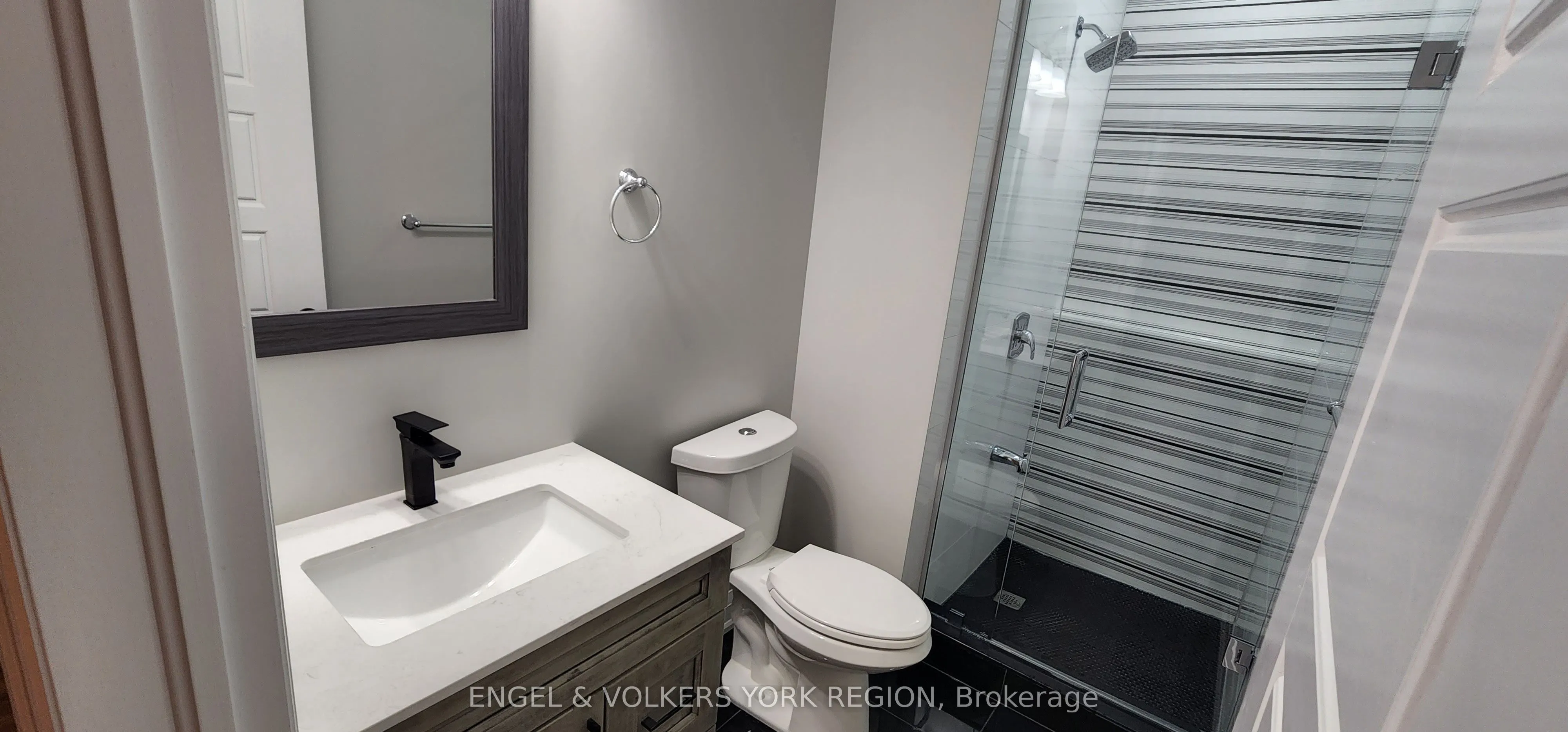 4 Valley Point Crescent, #BSMT